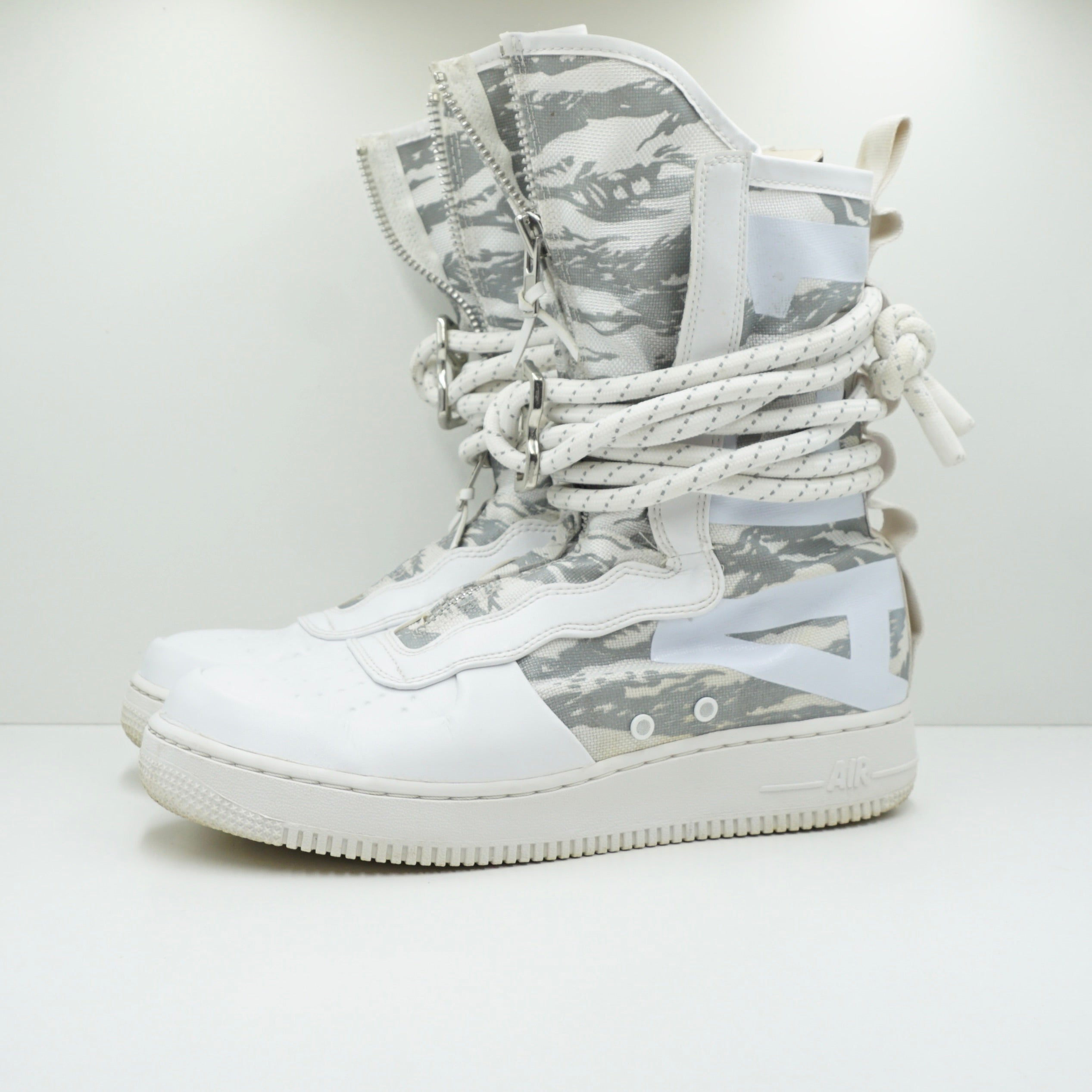 Nike SF Air Force 1 High Winter Camo