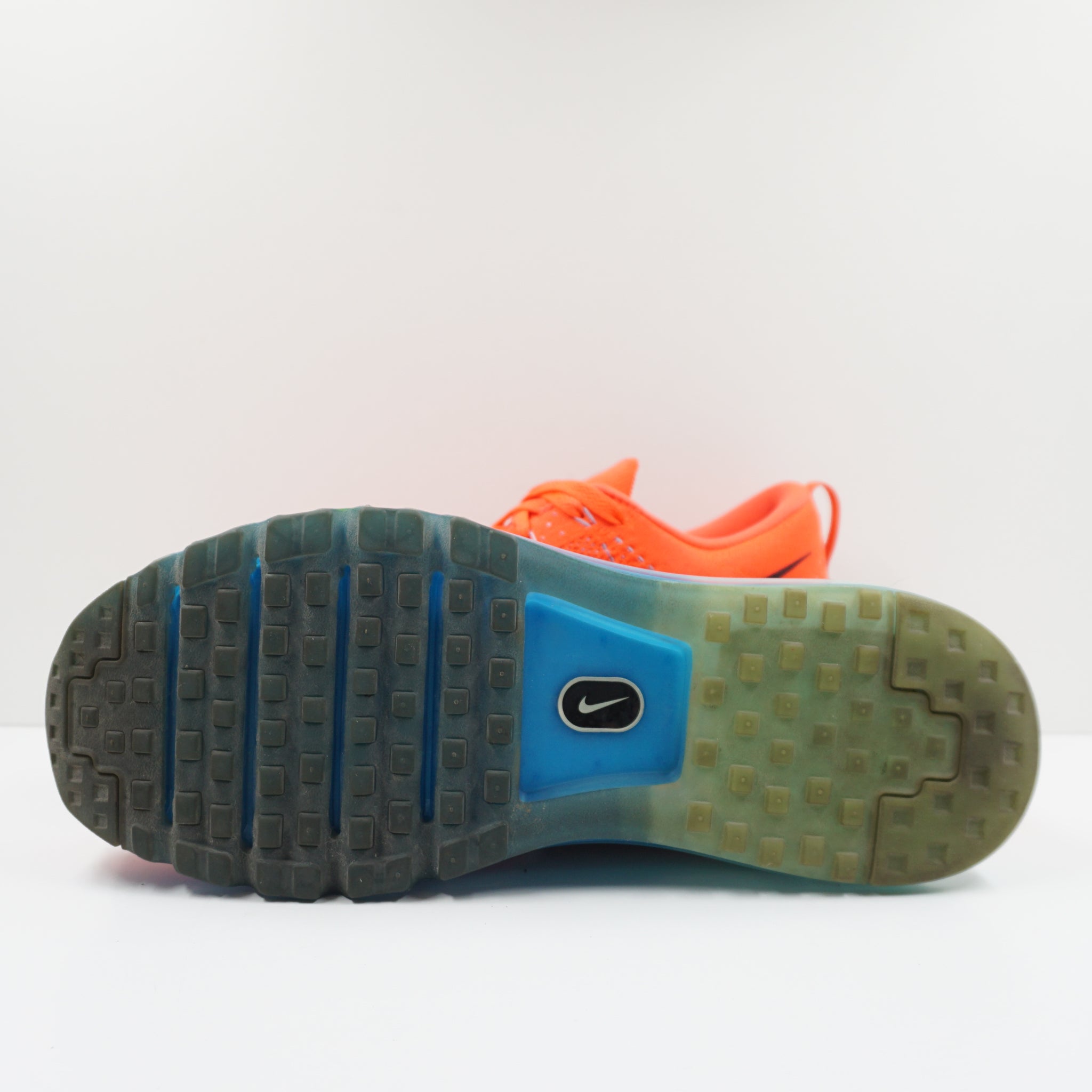 Nike Flyknit Max Bright Crimson