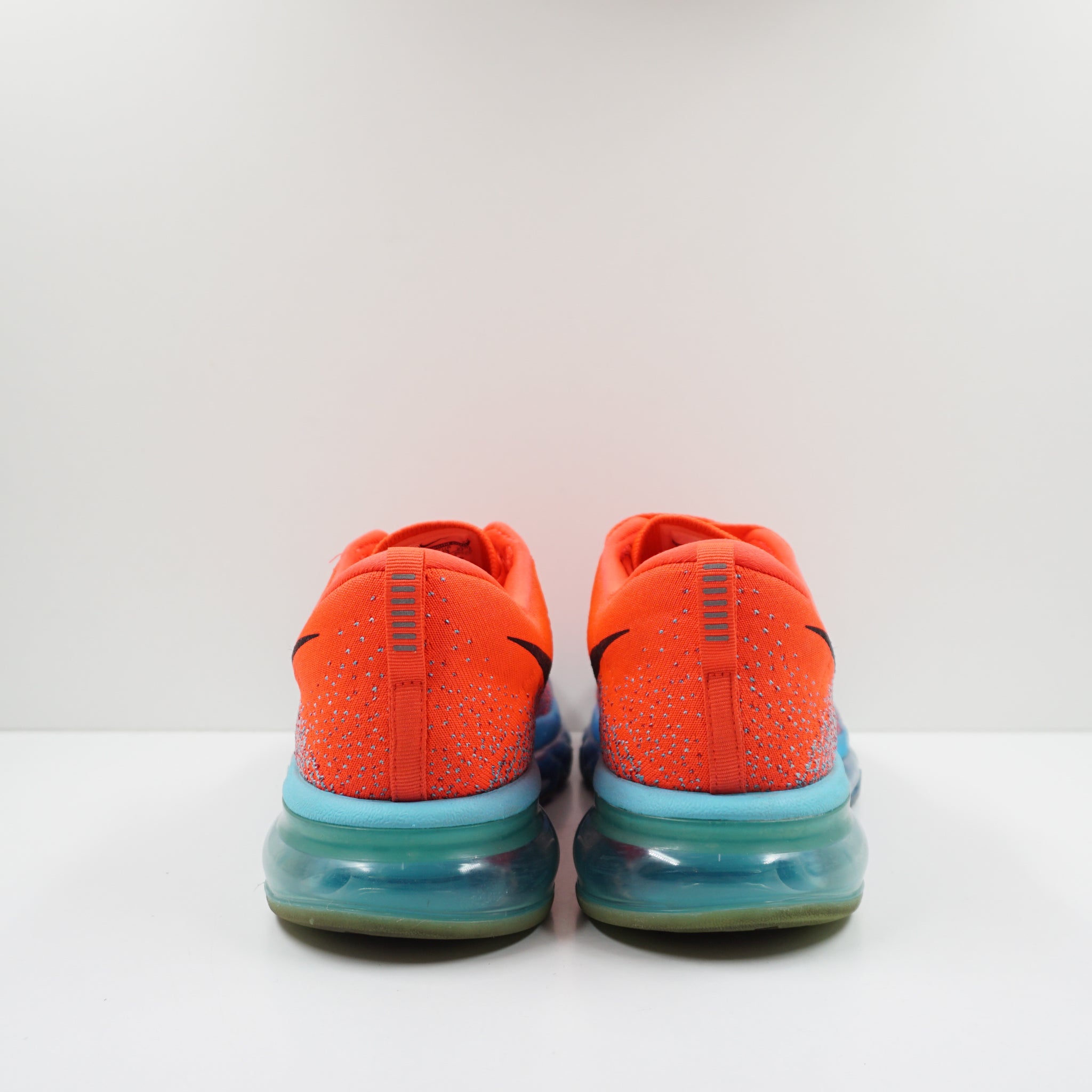Nike Flyknit Max Bright Crimson