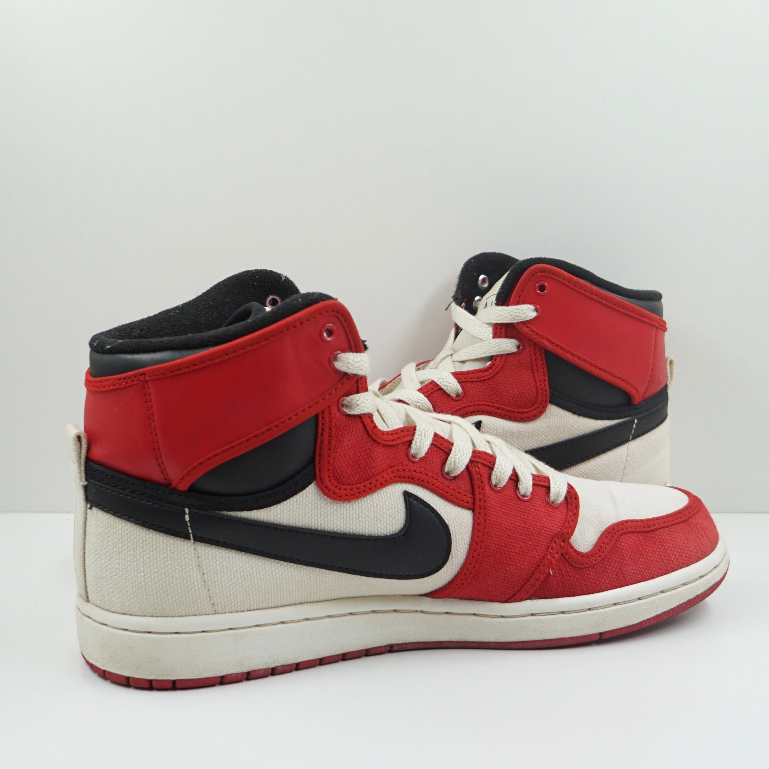 Jordan 1 Retro AJKO Chicago Vintage