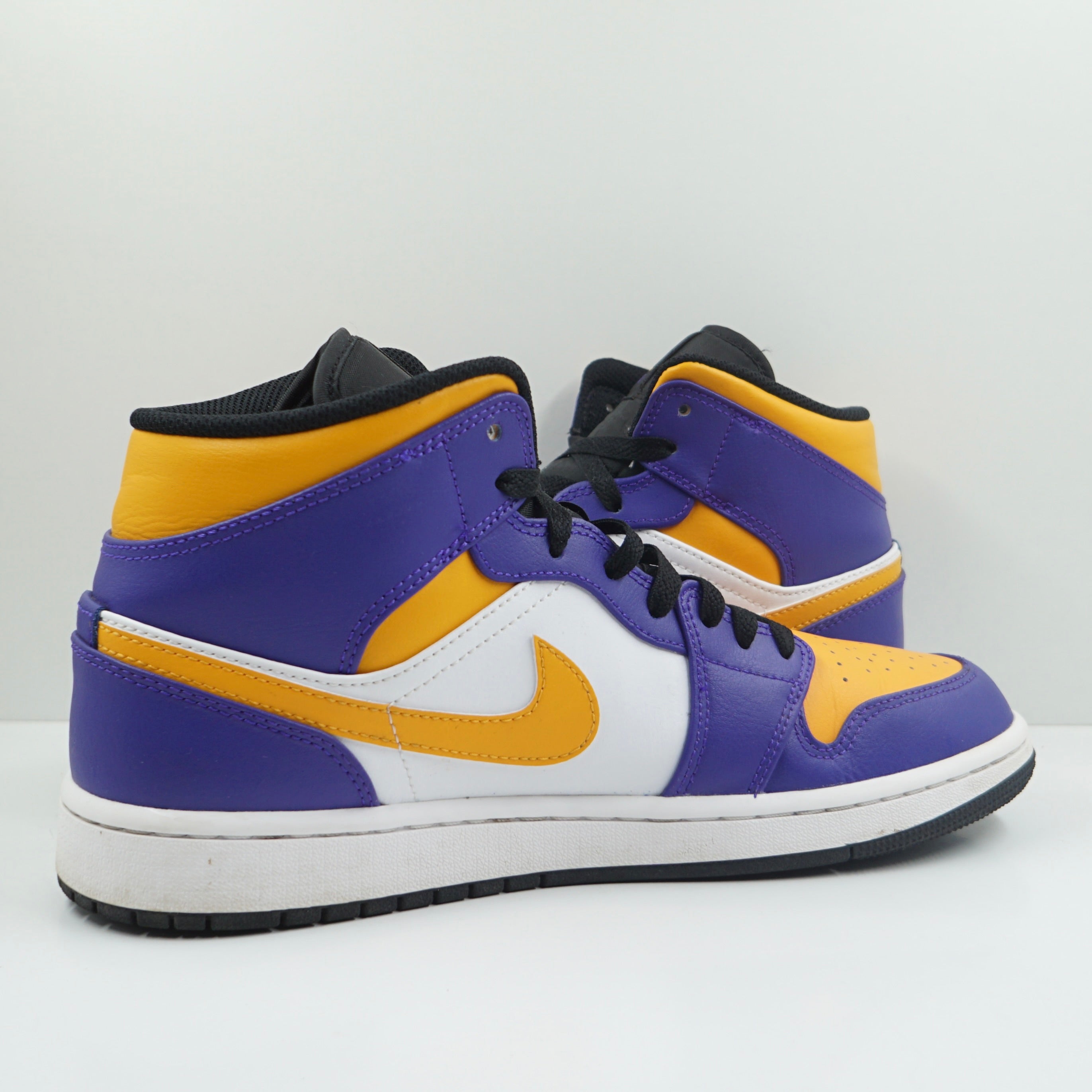 Jordan 1 Mid Lakers (2022)