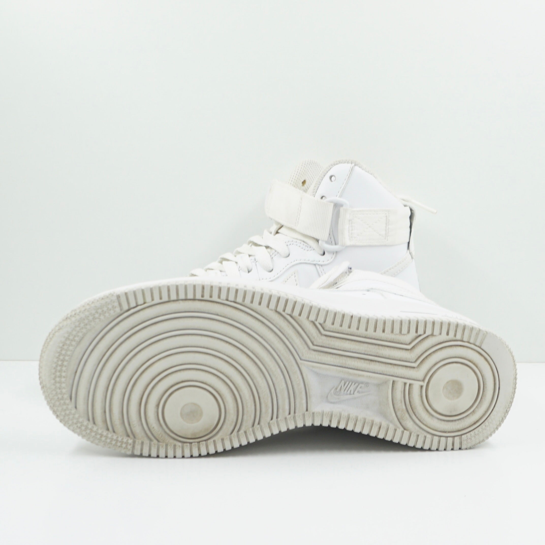 Nike Air Force 1 High Triple White (W)