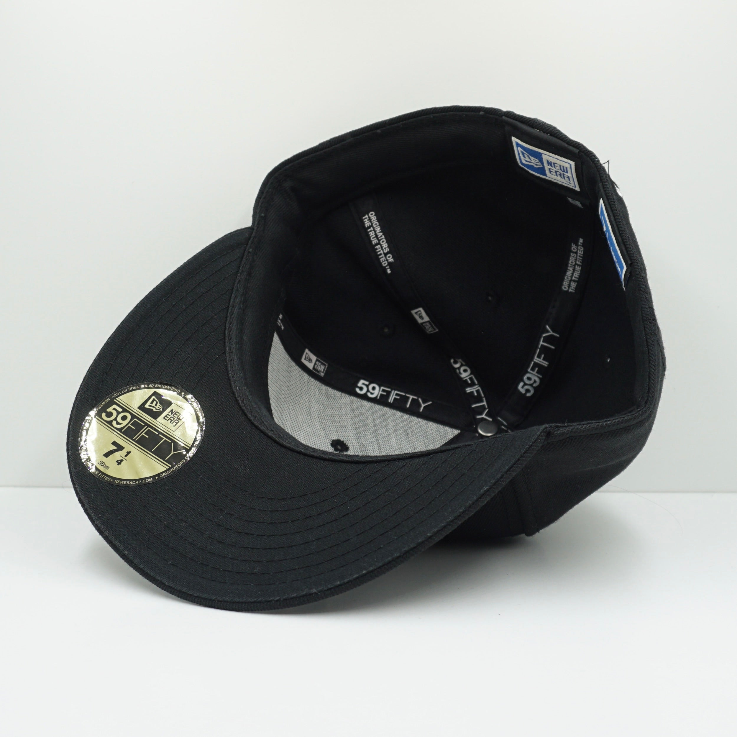 New Era Upper Playground Black White Fitted Cap