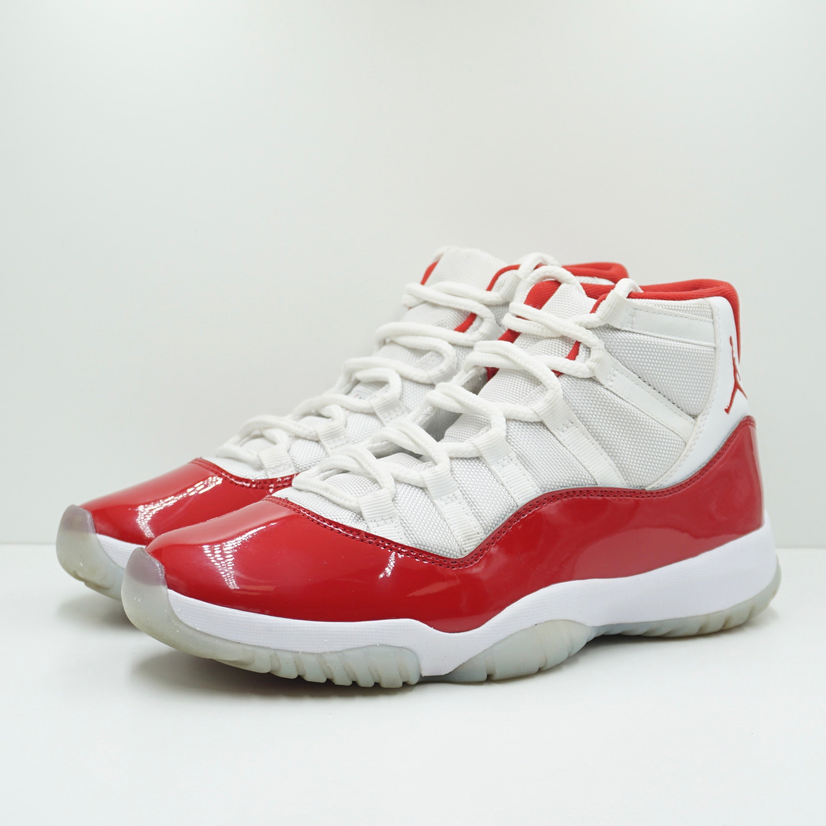 Jordan 11 Retro Cherry (2022)
