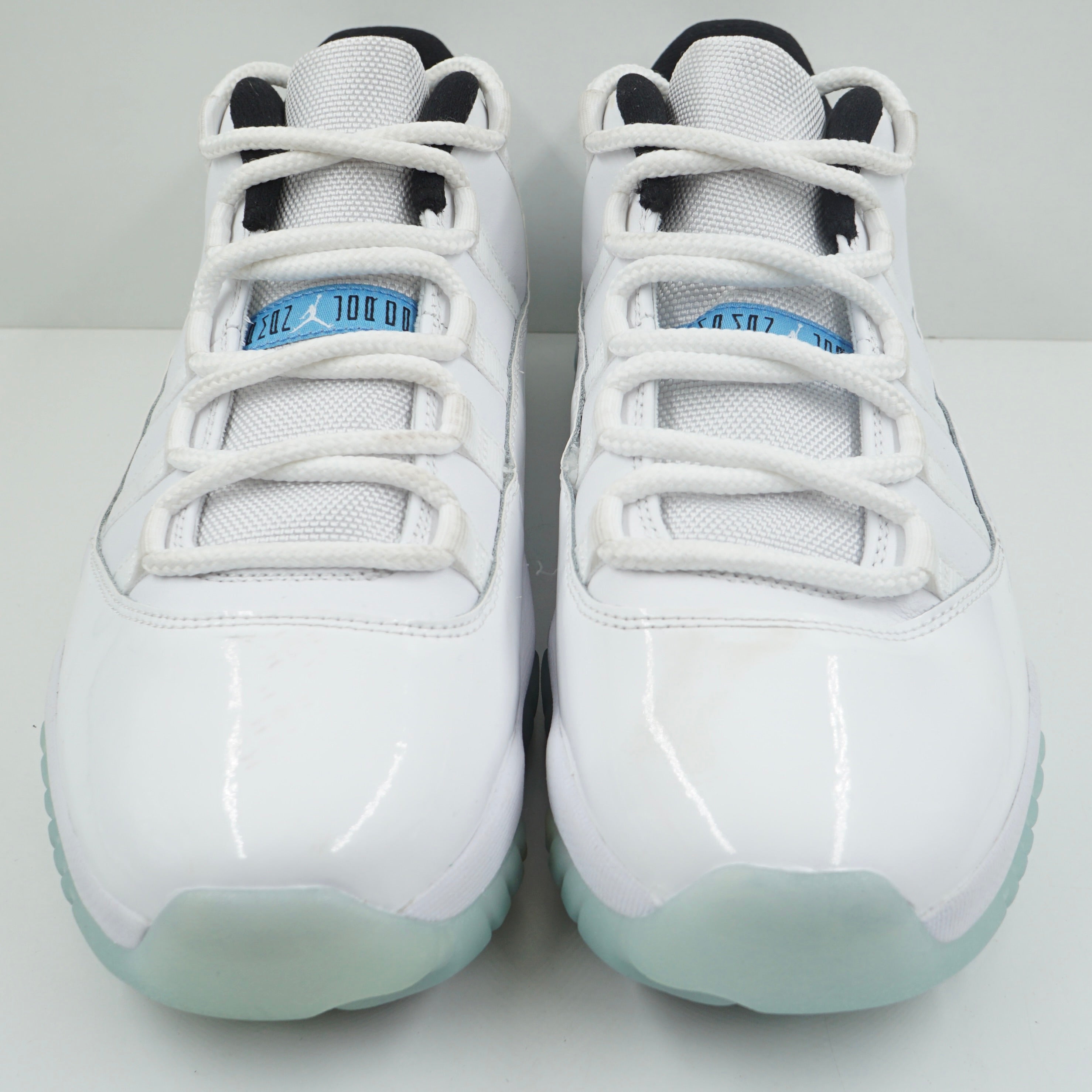 Jordan 11 Retro Low Legend Blue