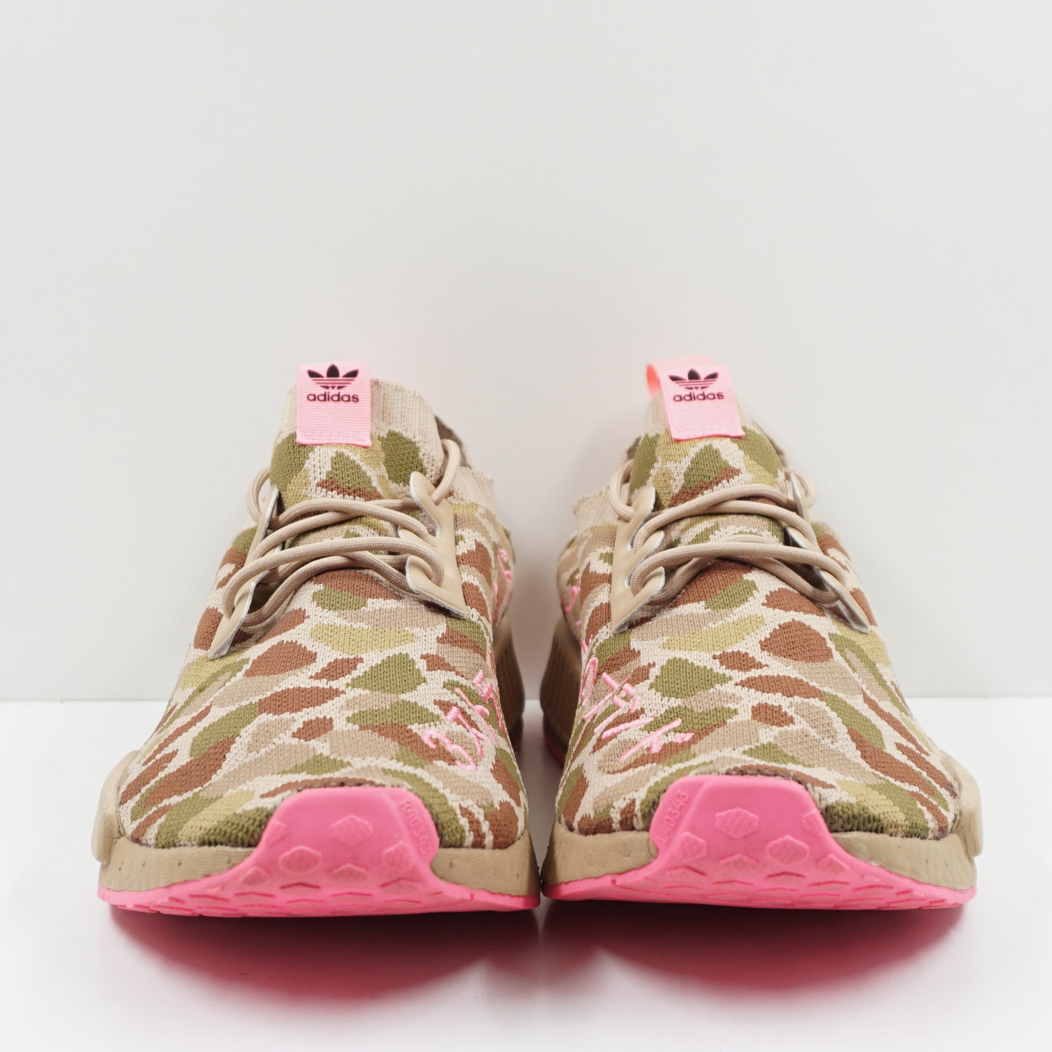 Adidas NMD R1 Primeknit Duck Camo Pink