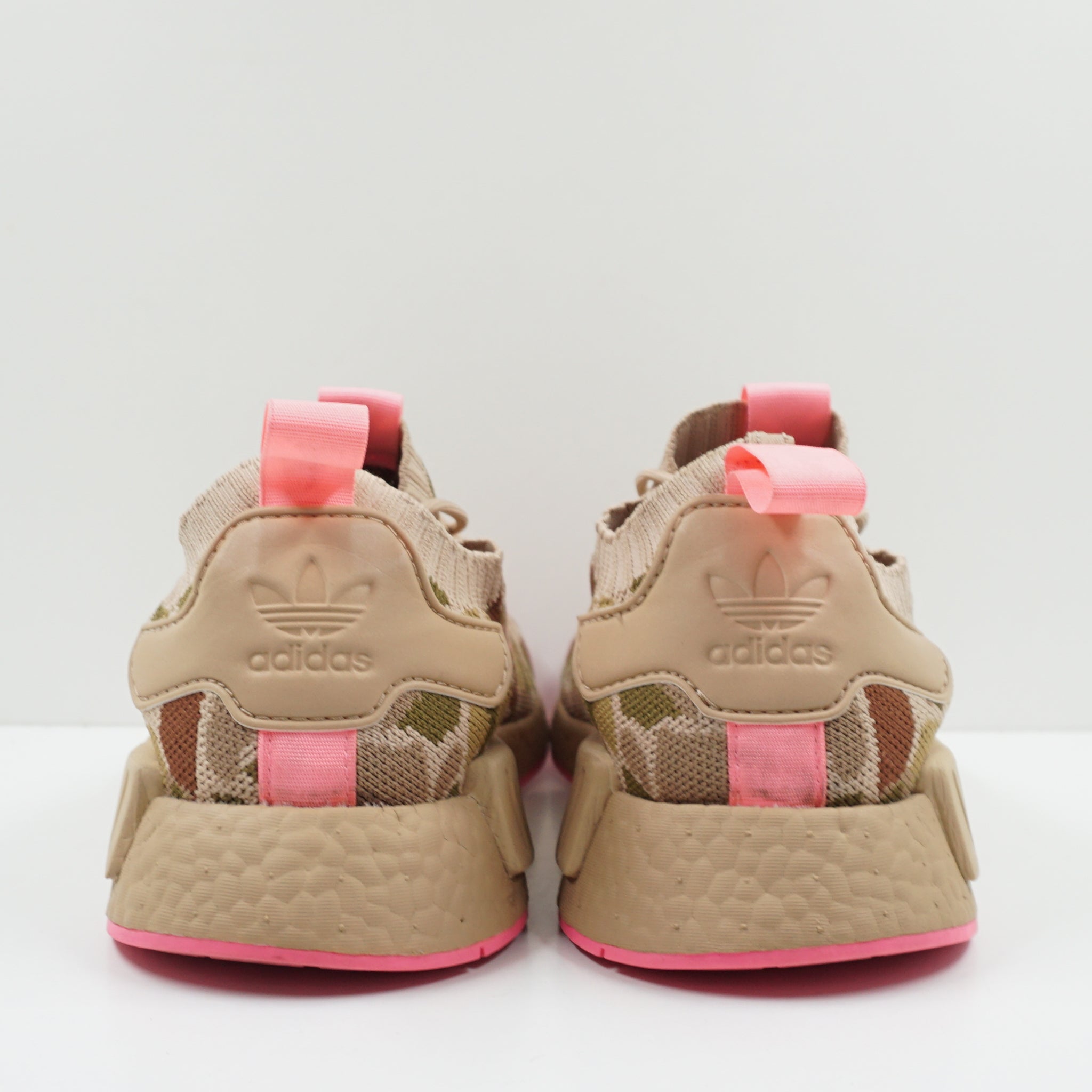 Adidas NMD R1 Primeknit Duck Camo Pink