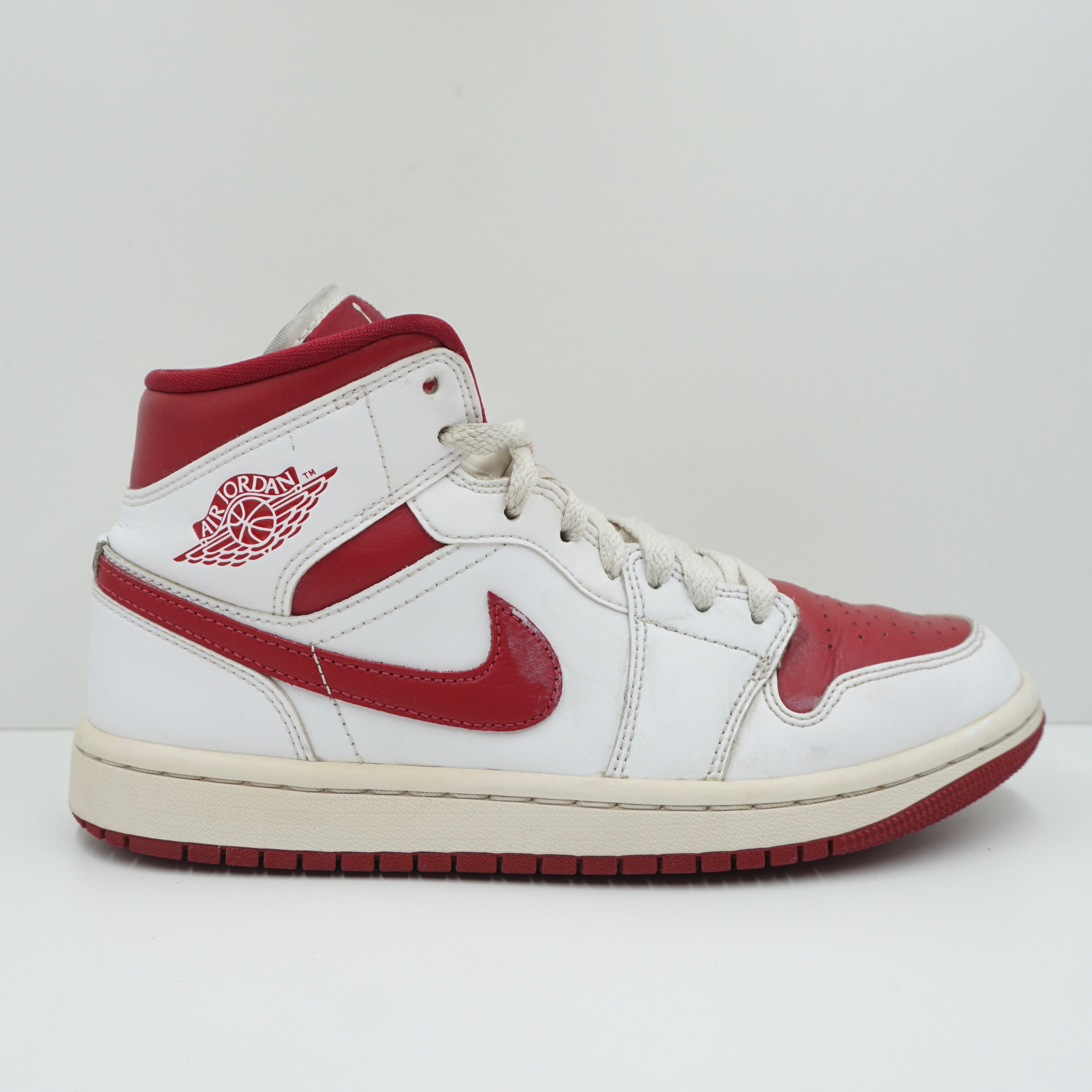 Jordan 1 Mid Reverse Chicago (W)
