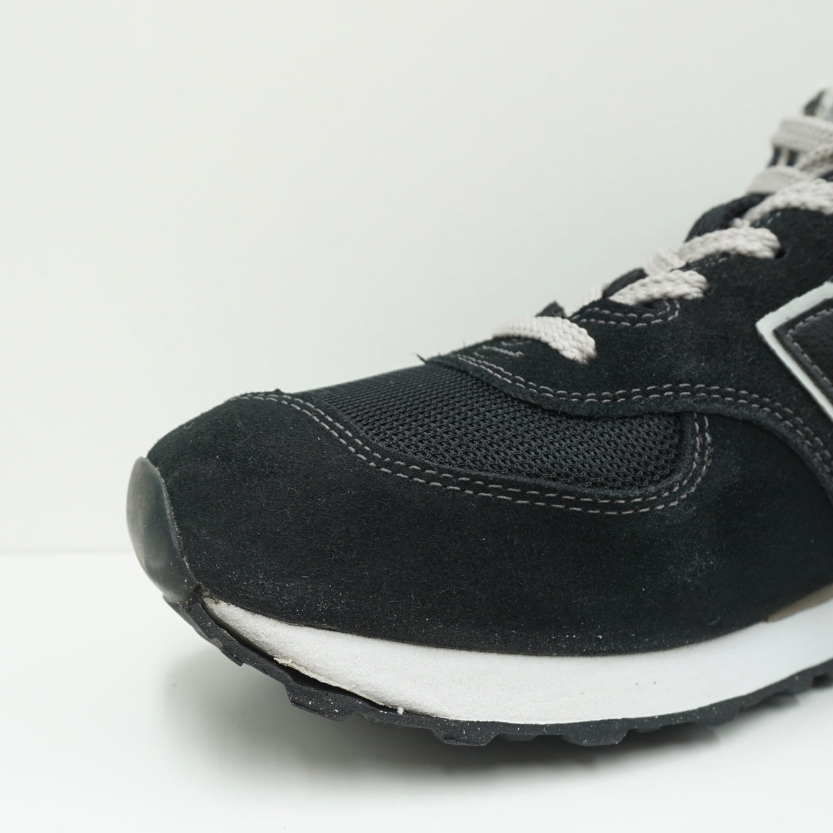 New Balance 574 Black White