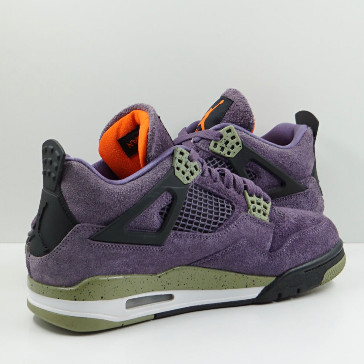 Jordan 4 Retro Canyon Purple (W)