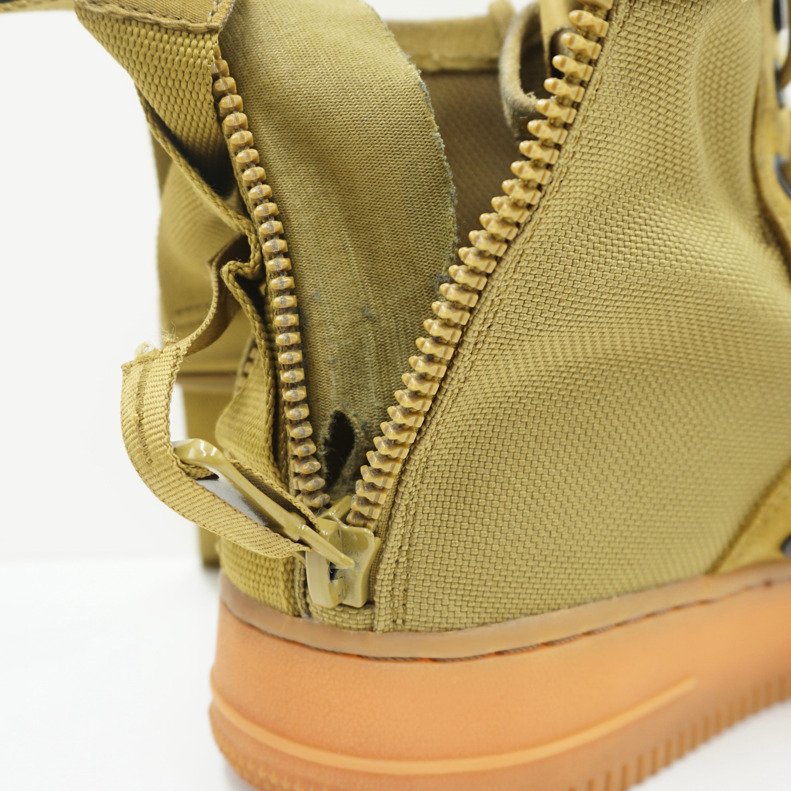 Nike SF AF1 Mid Desert Moss Green
