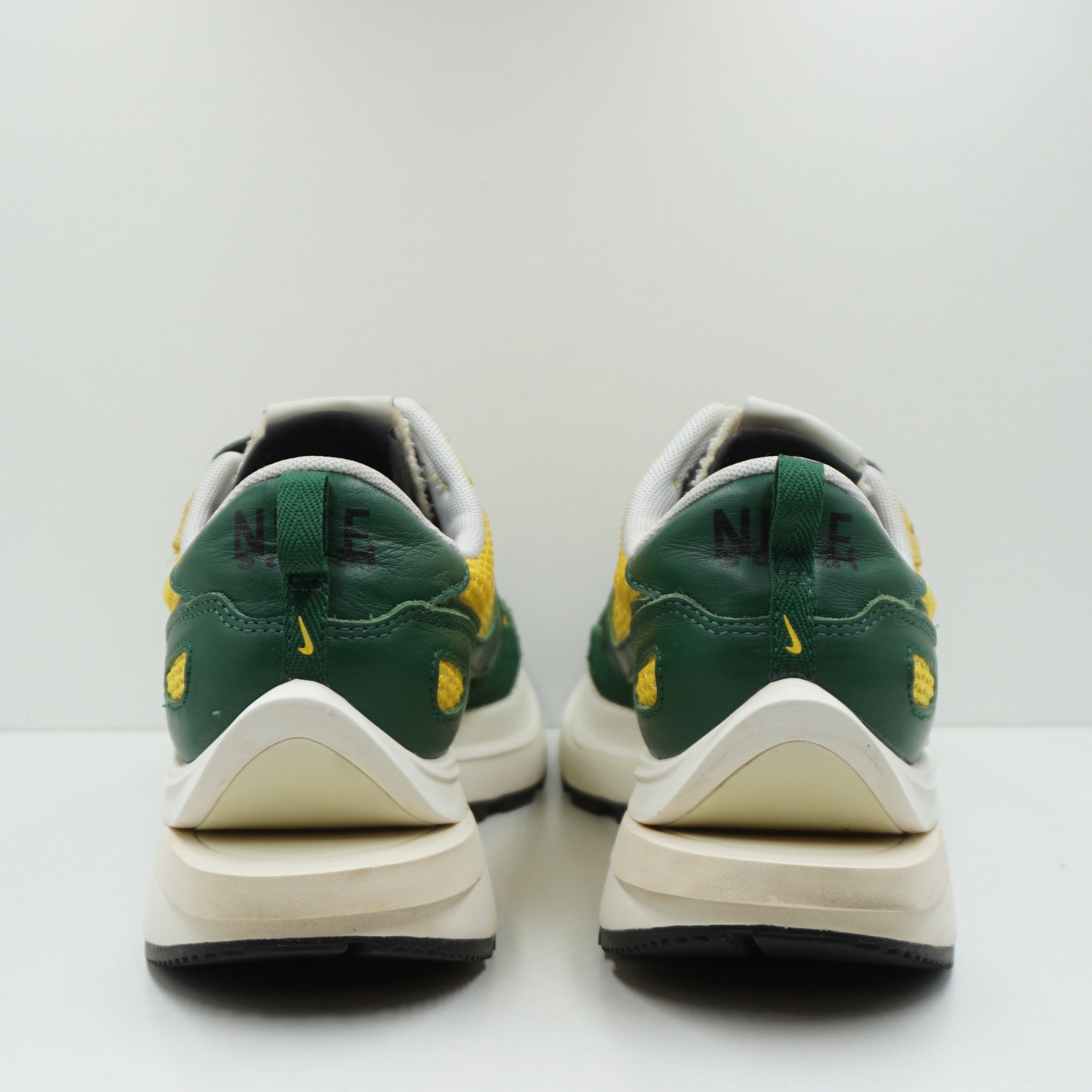Nike Vaporwaffle Sacai Tour Yellow Stadium Green