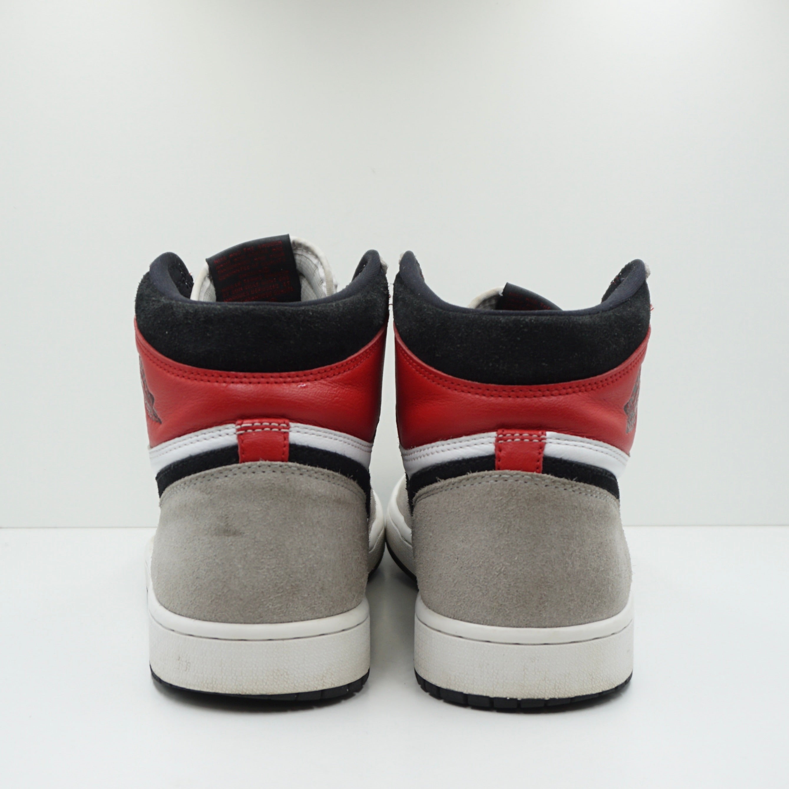 Jordan 1 Retro High Light Smoke Grey