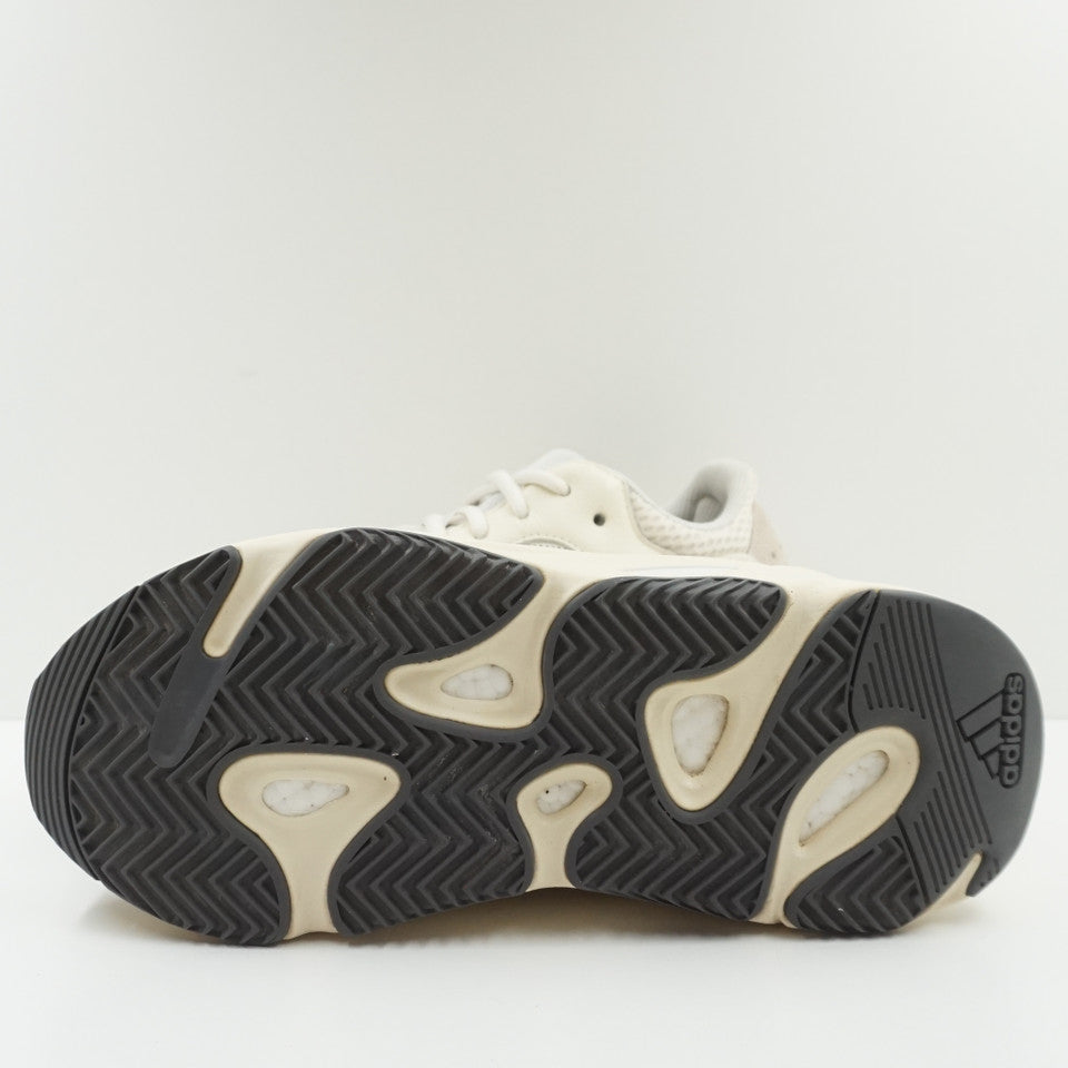 Adidas Yeezy Boost 700 Analog