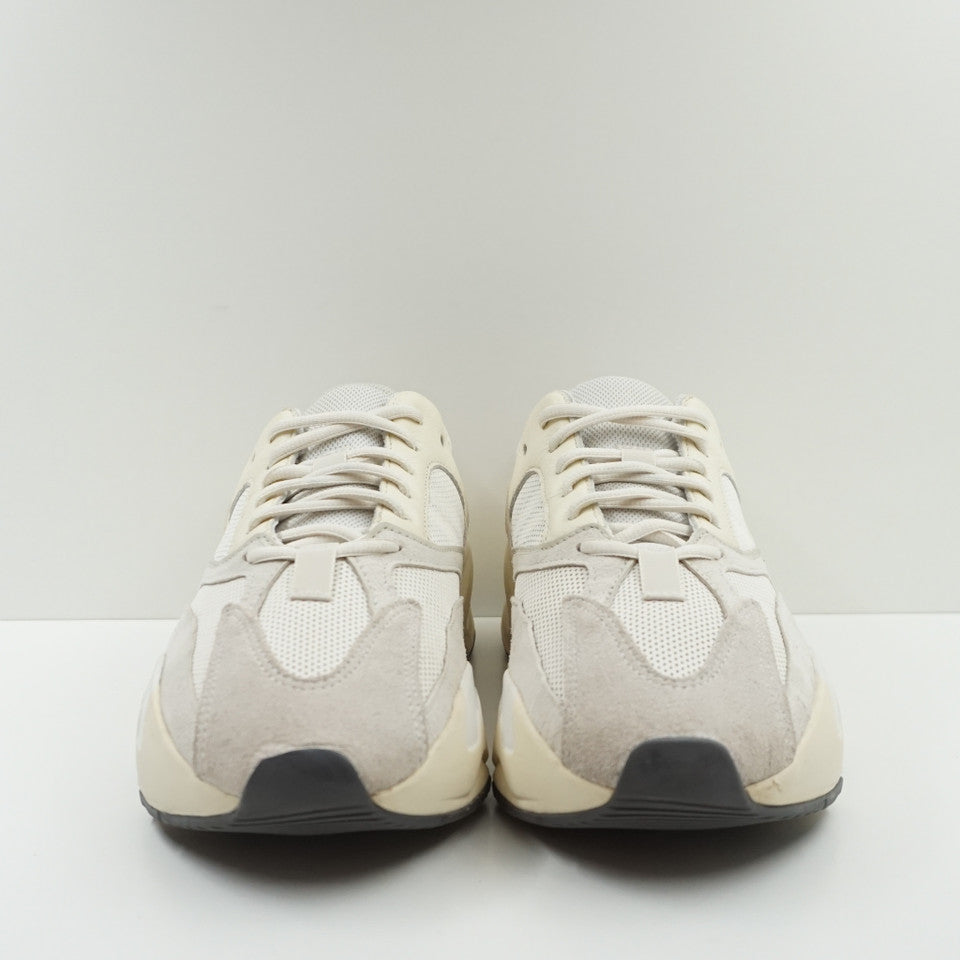 Adidas Yeezy Boost 700 Analog