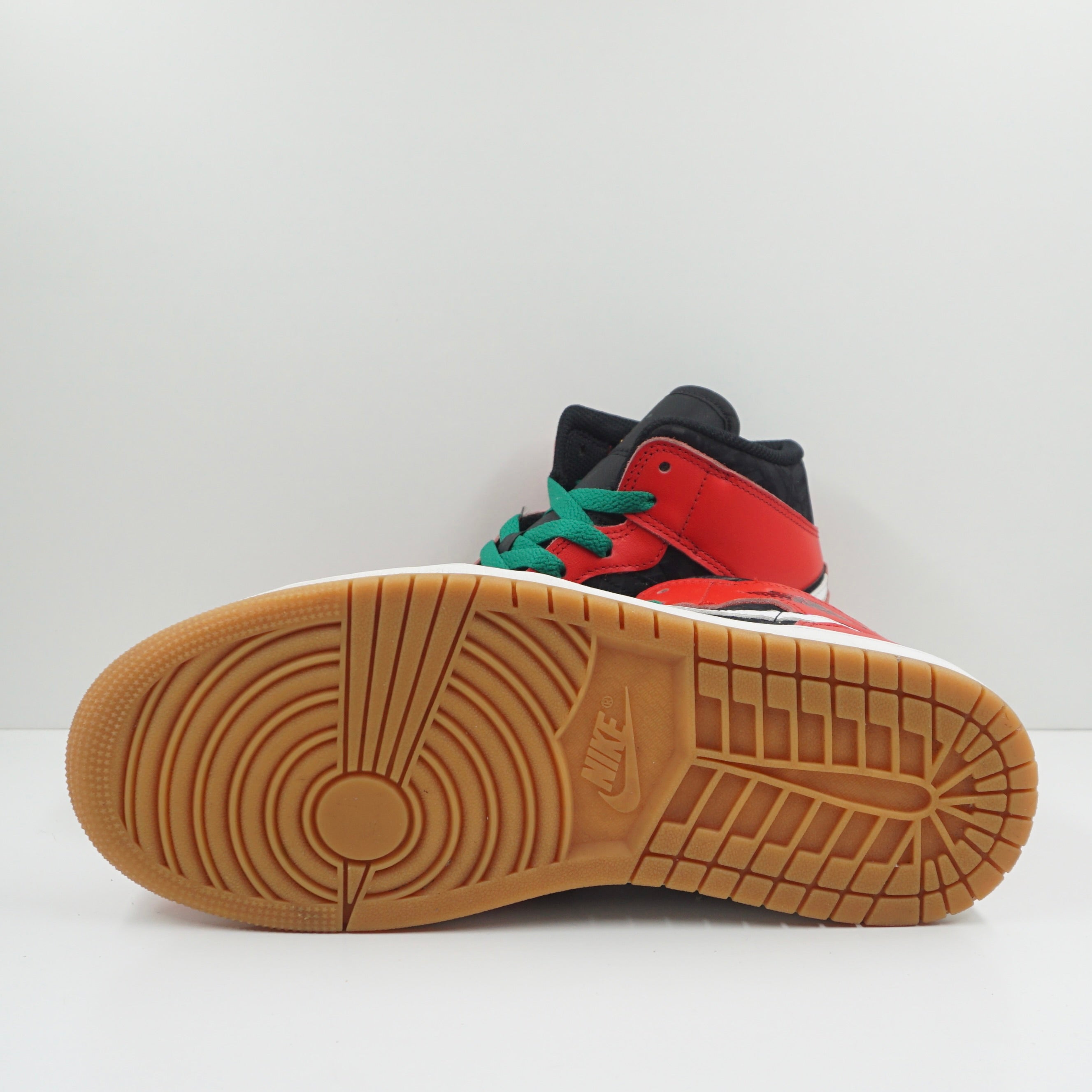 Jordan 1 Mid SE Christmas