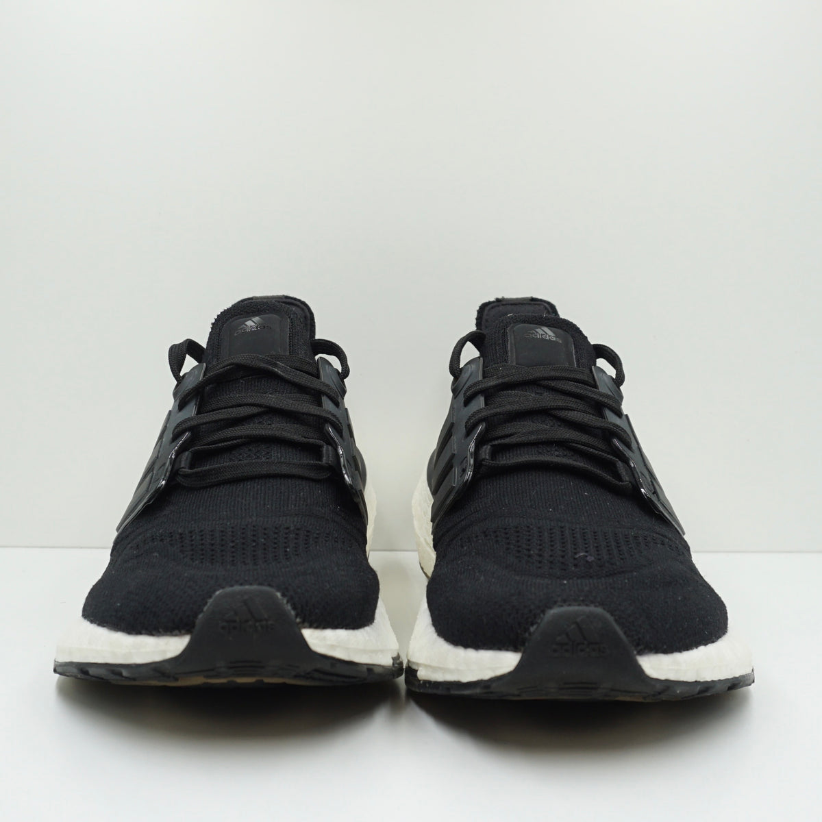 Adidas Ultra Boost 22 Black White (W)