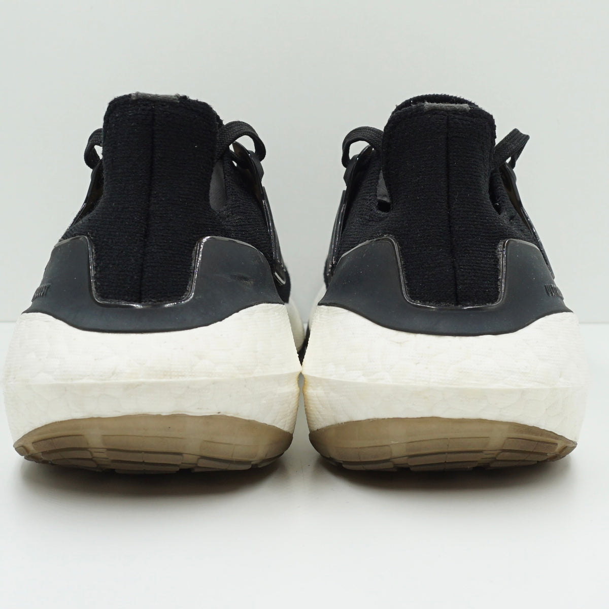 Adidas Ultra Boost 22 Black White (W)