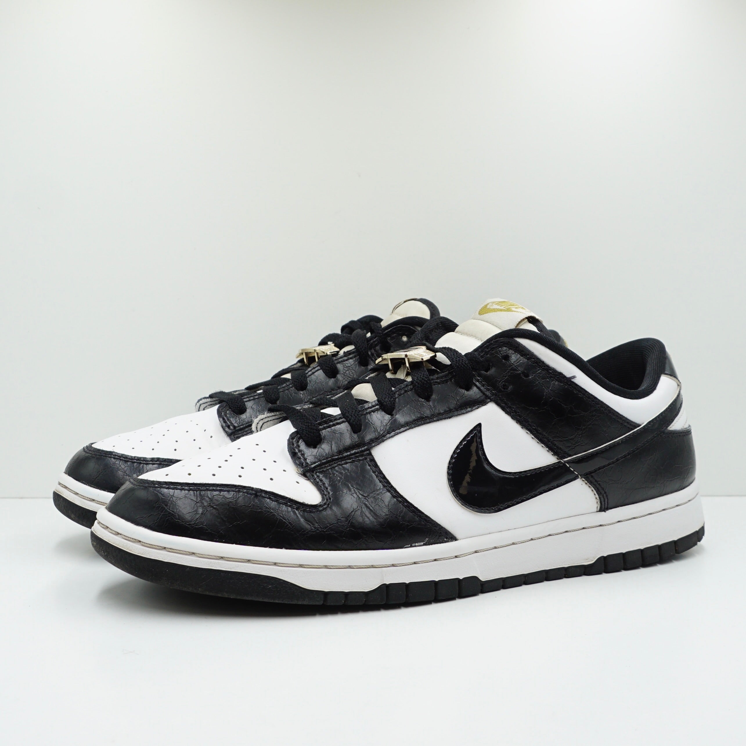 Nike Dunk Low SE World Champs Black White