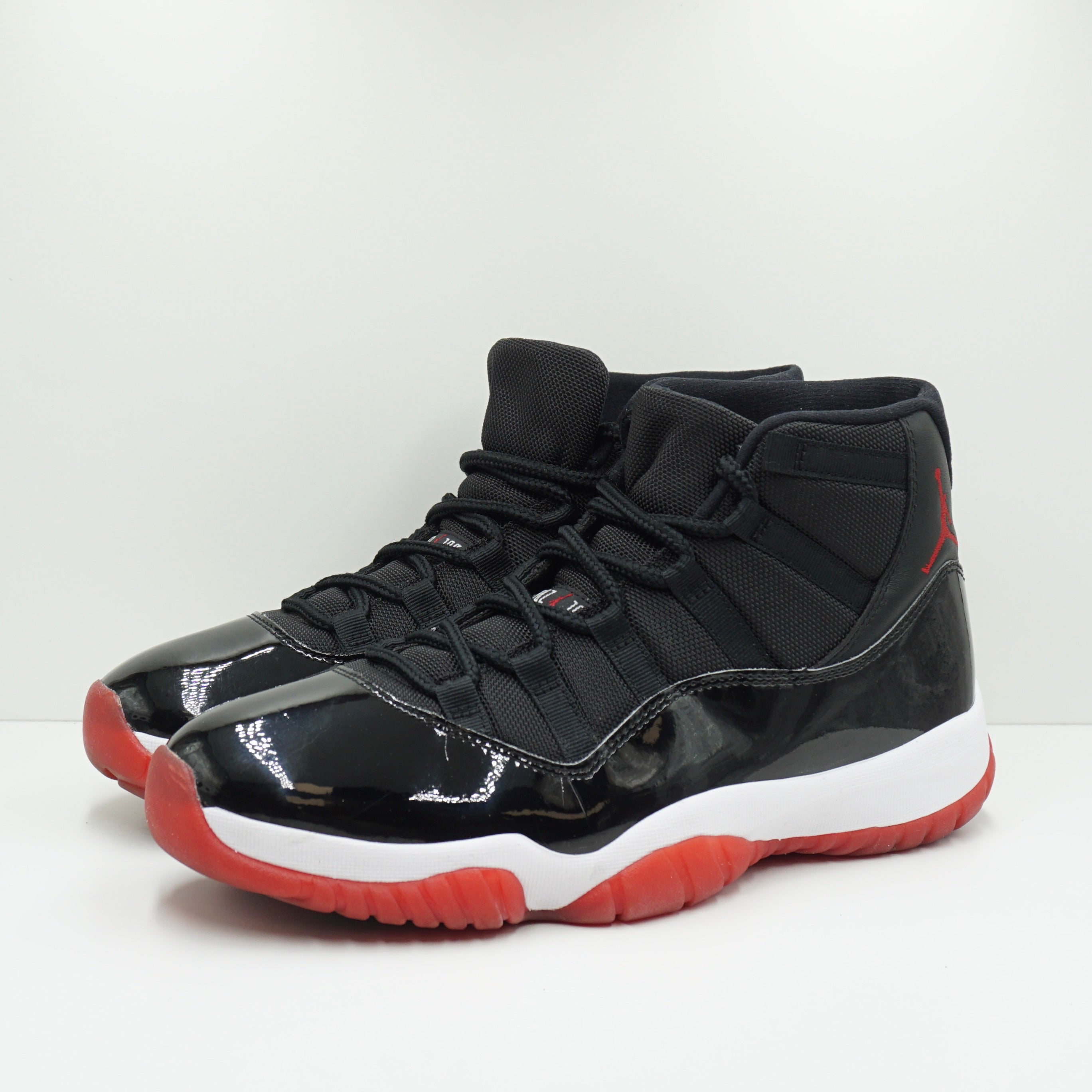Jordan 11 Retro Playoffs Bred (2019)
