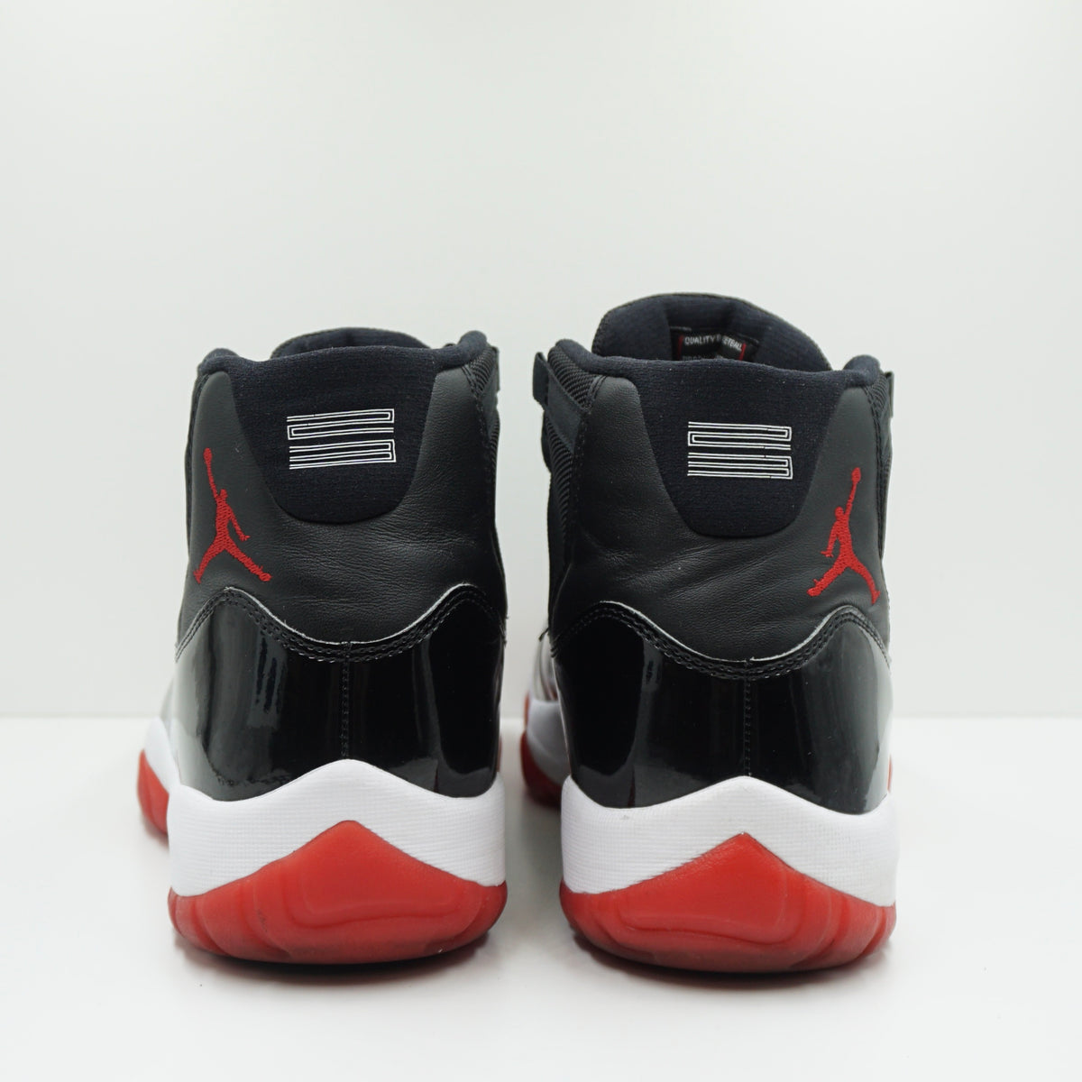 Jordan 11 Retro Playoffs Bred (2019)
