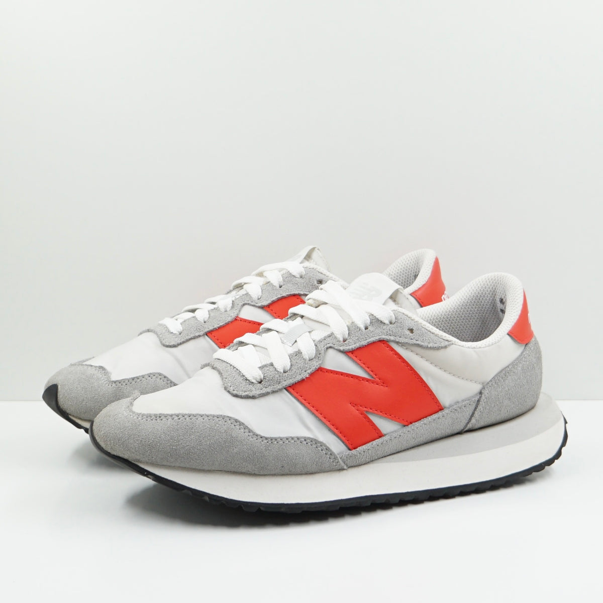 New Balance 237 Concrete Grey Matter True Red