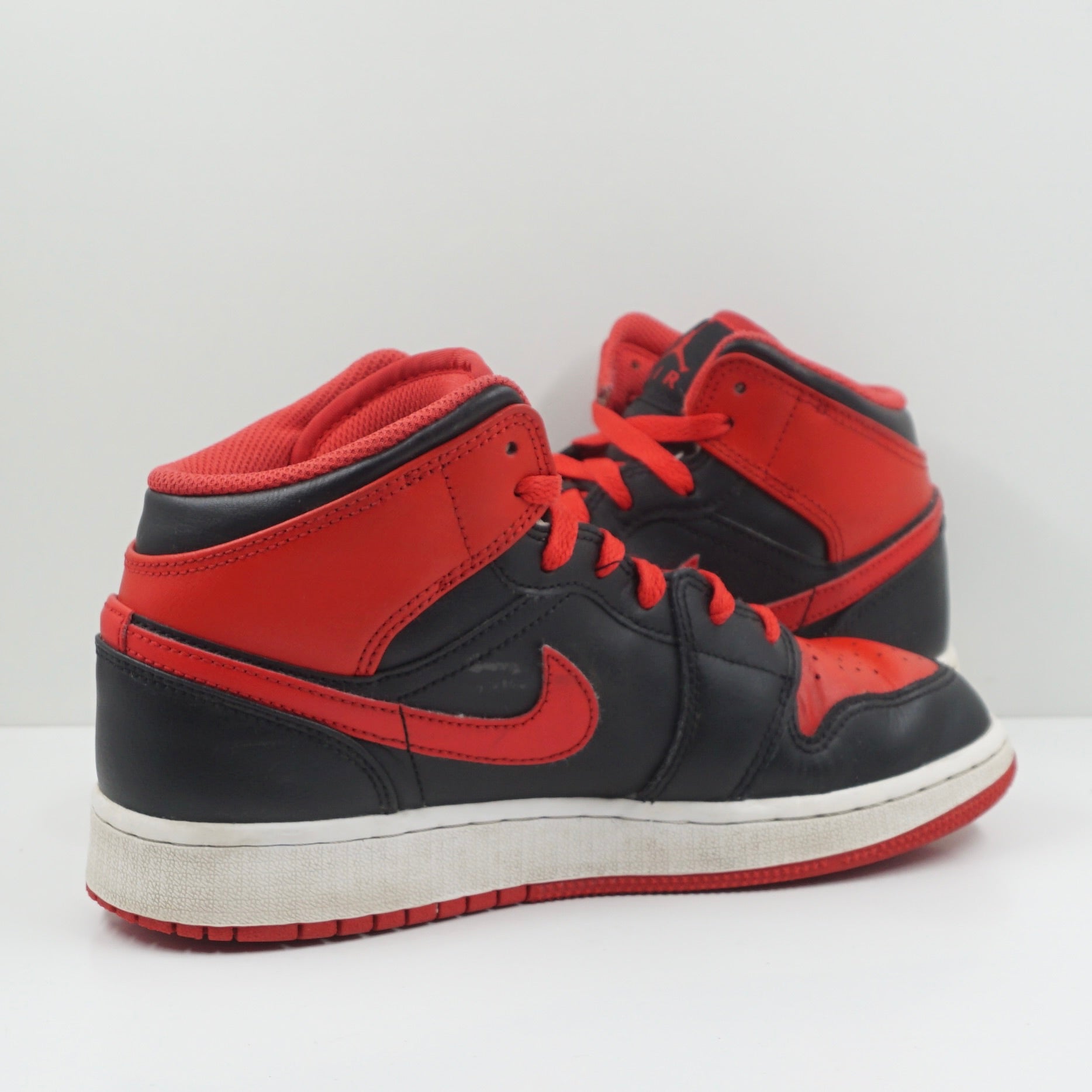 Jordan 1 Mid Alternate Bred (2022) (GS)