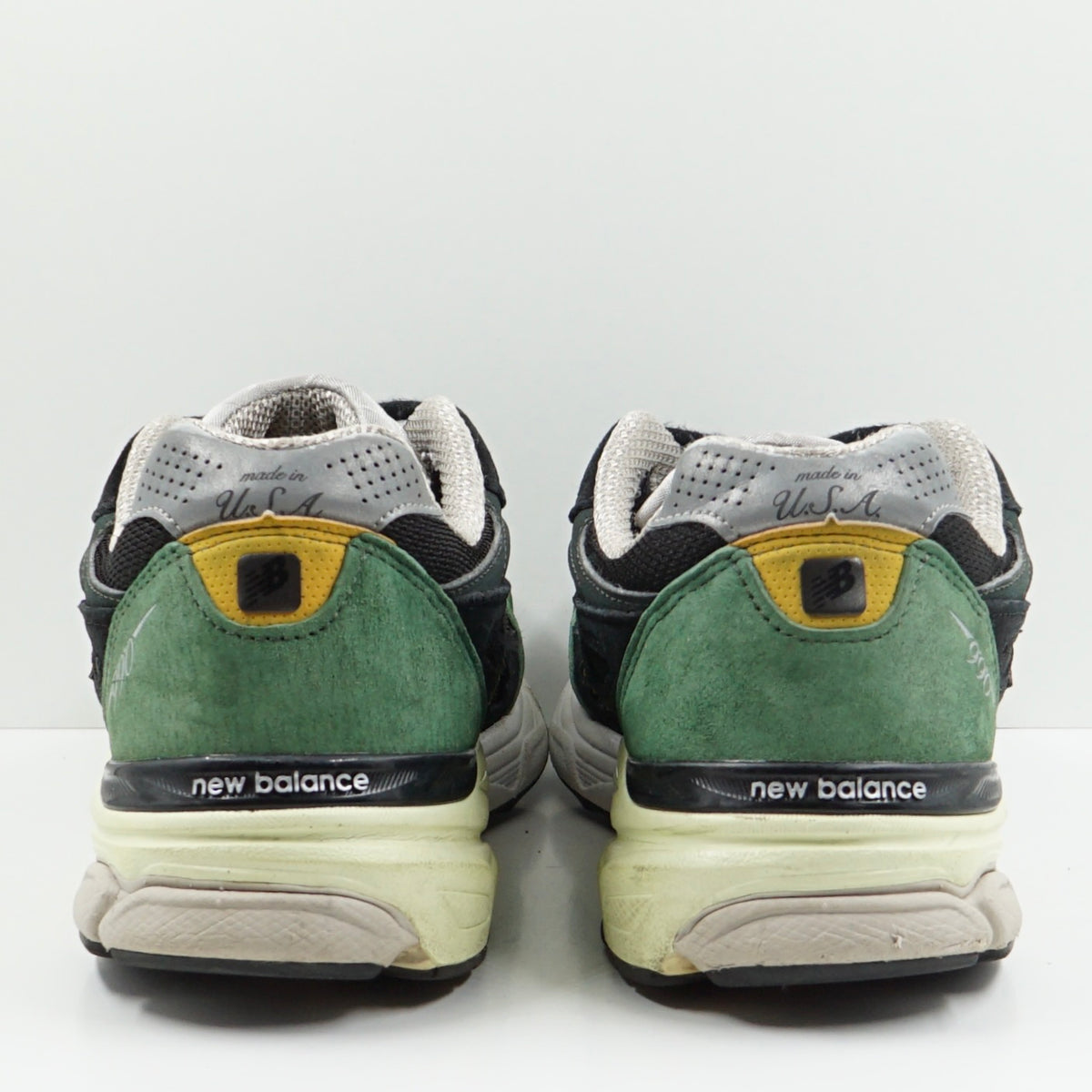 New Balance 990v3 MiUSA Black Green Yellow