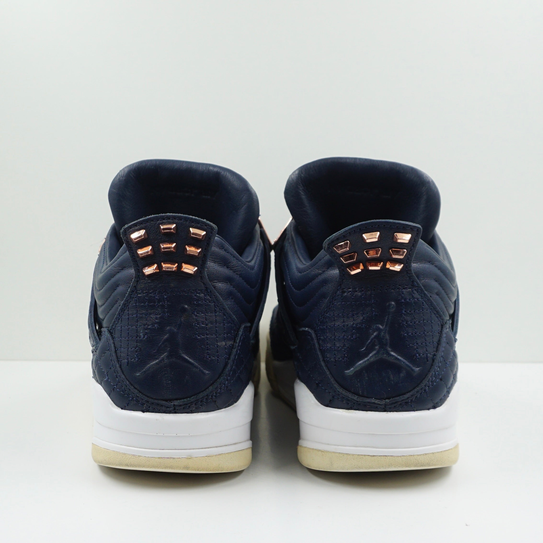Jordan 4 Retro Obsidian