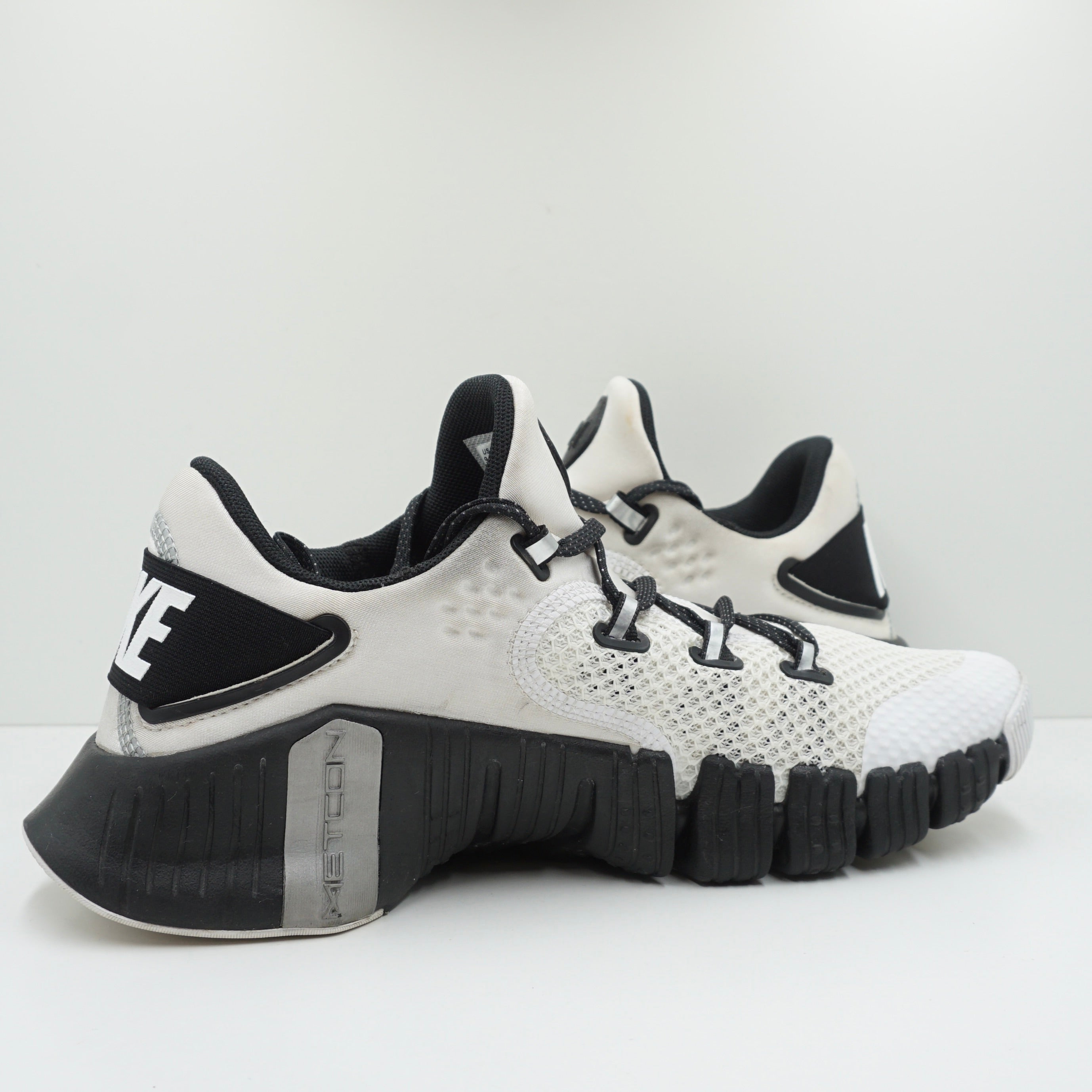 Nike Free Metcon 4 Premium White Black (W)