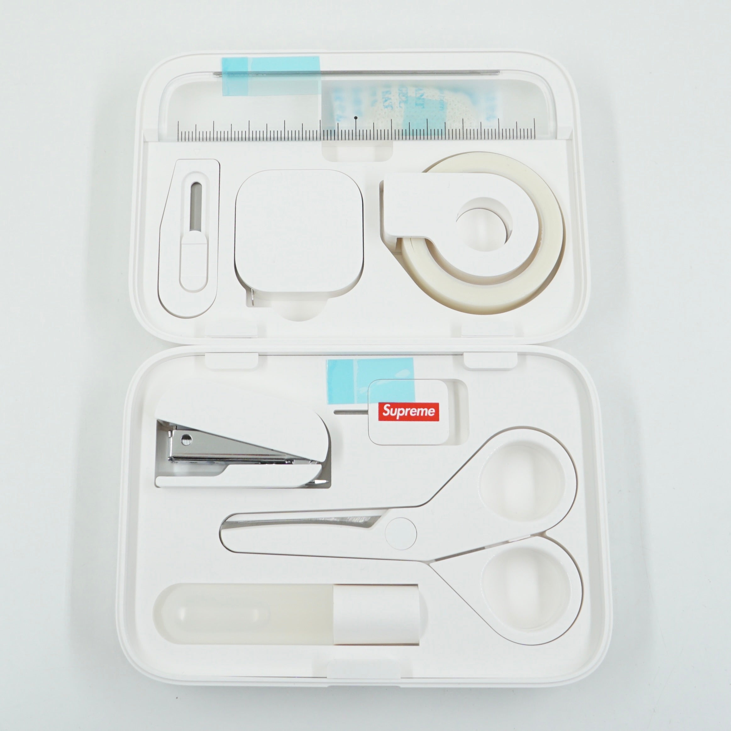 Supreme FW21 Team-Demi Stationery Set White