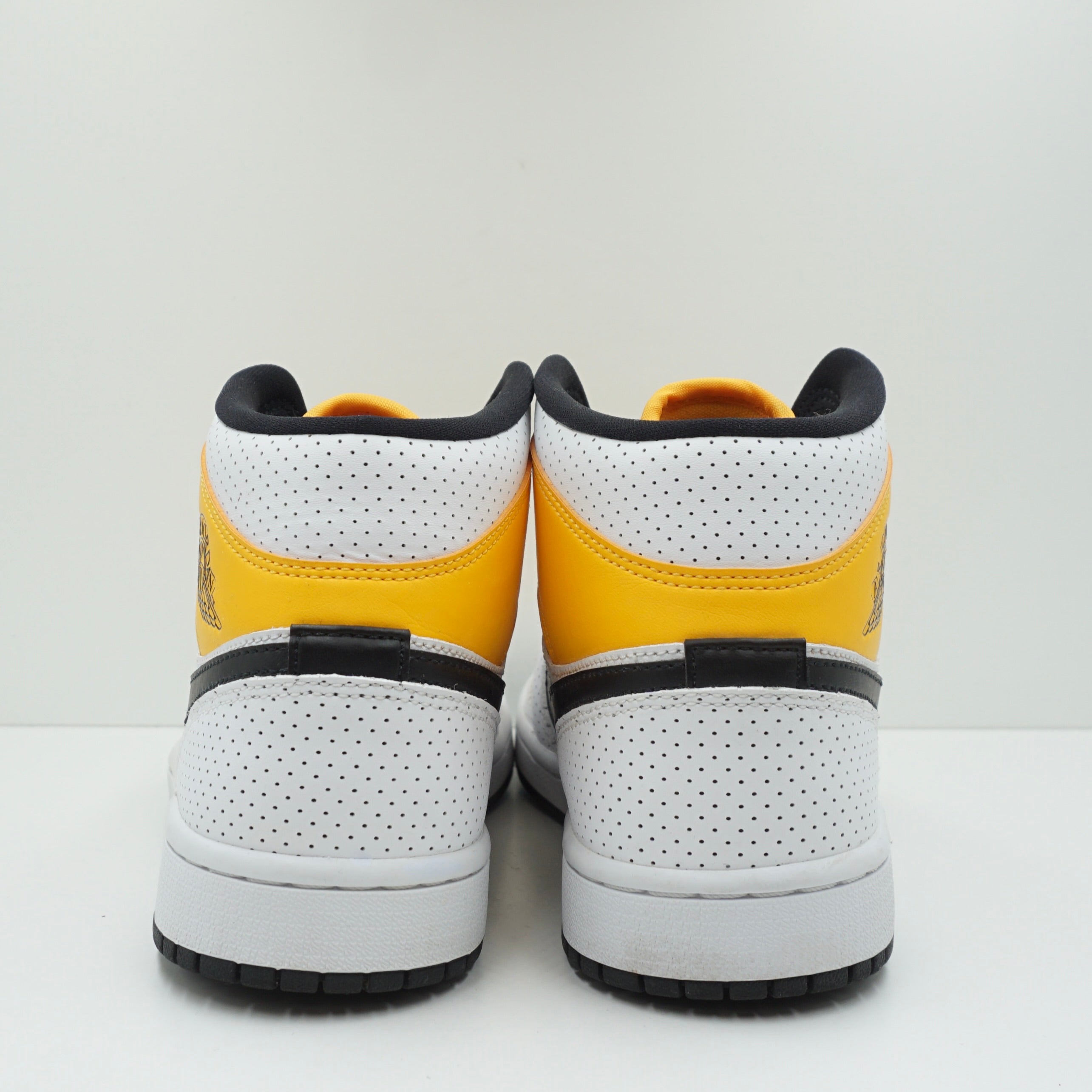 Jordan 1 Mid Laser Orange (W)