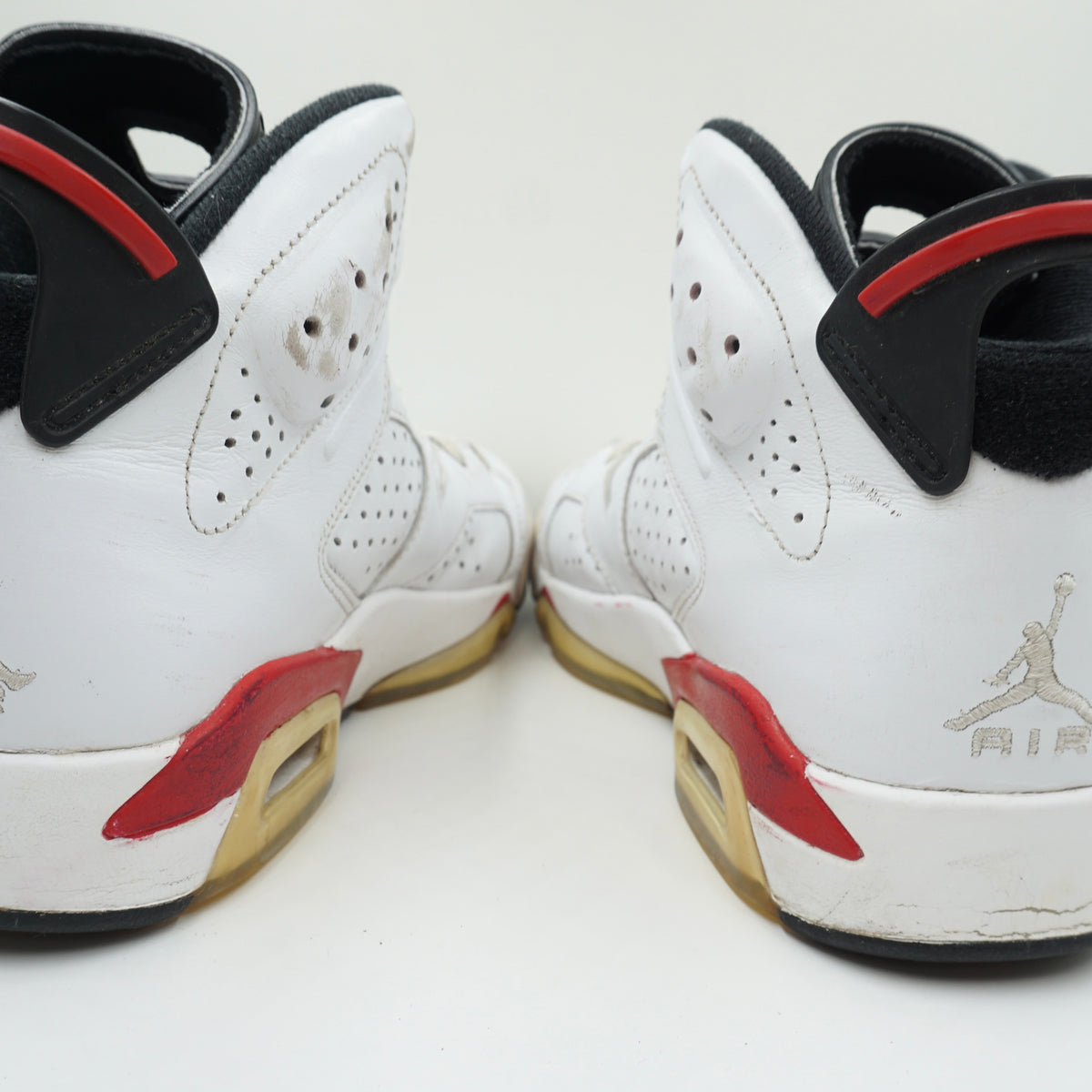 Jordan 6 Retro Bulls (2010)