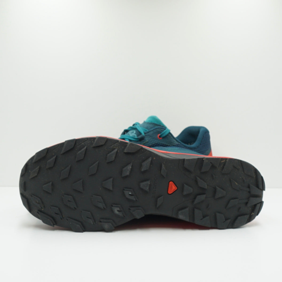 Salomon Outline GTX