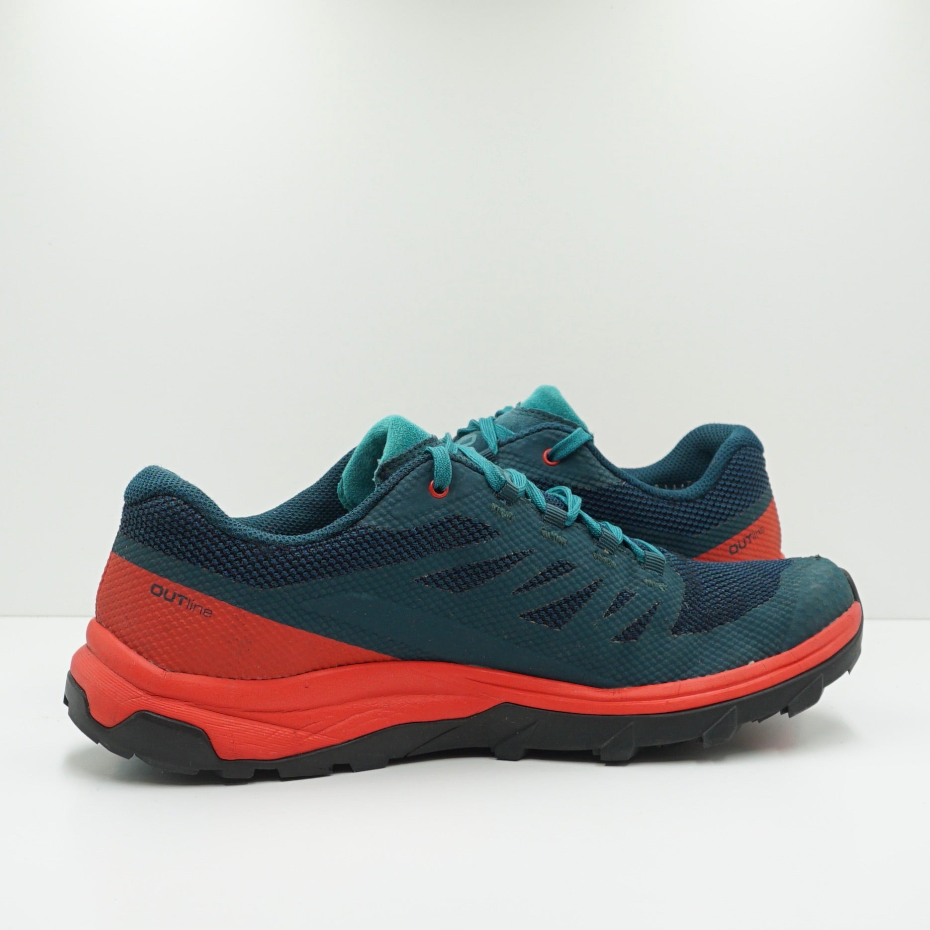 Salomon Outline GTX
