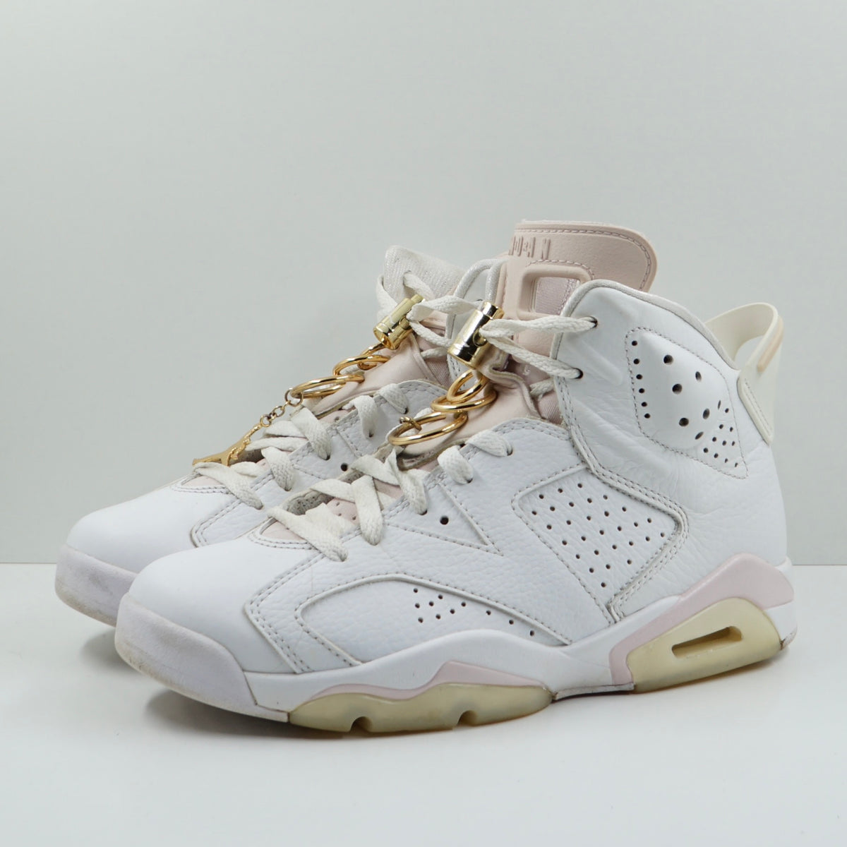 Jordan 6 Retro Gold Hoops (W)