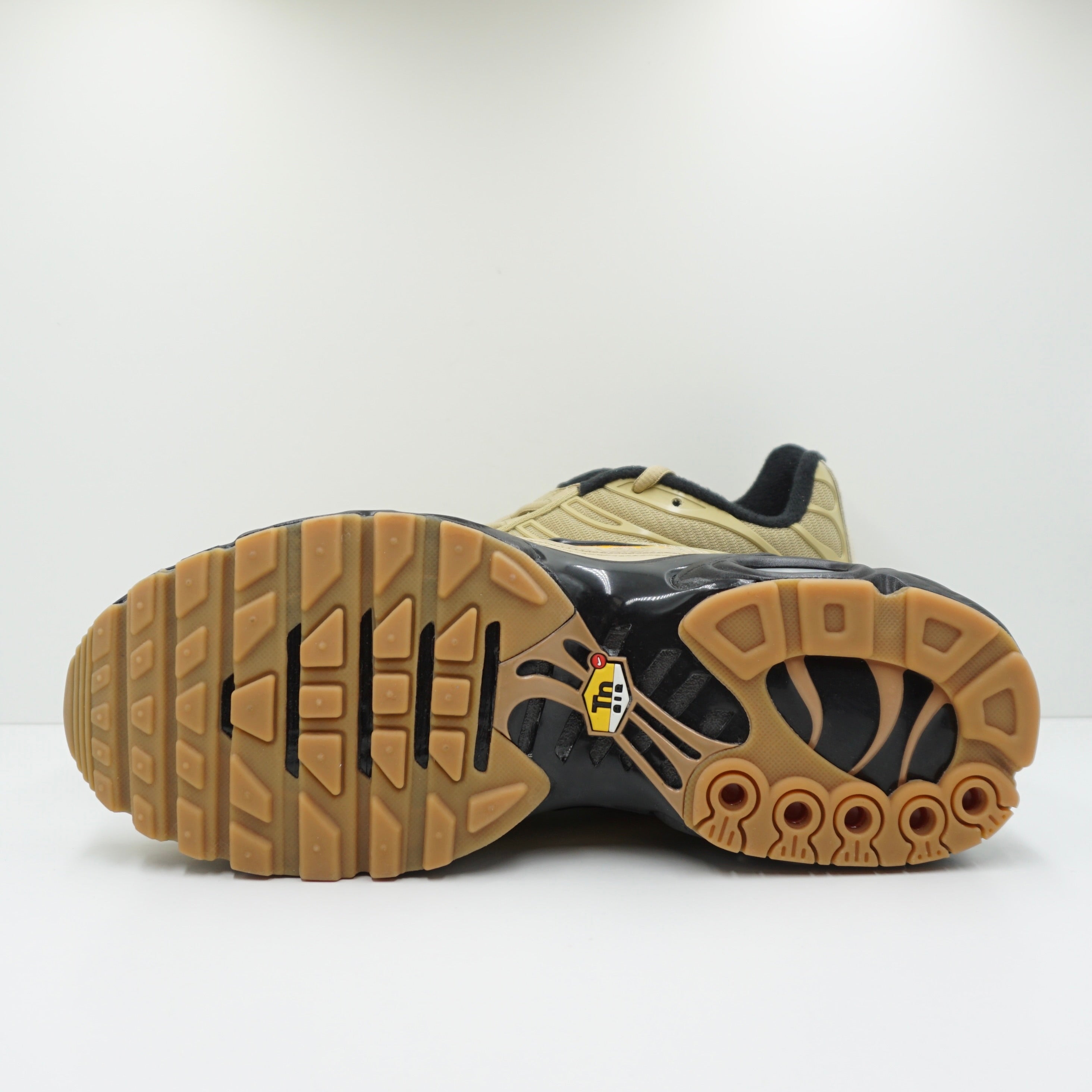 Nike Air Max Plus OG Gold Bullet