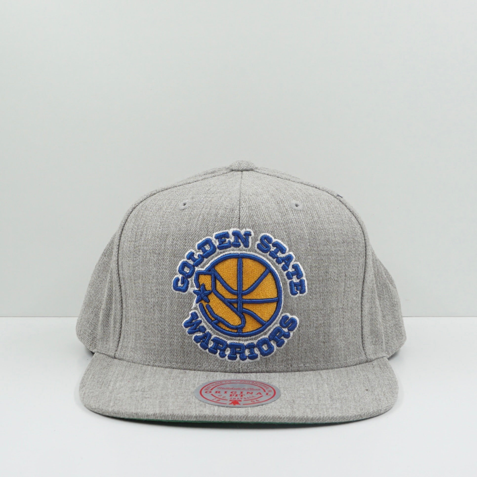 Mitchell & Ness Golden State Warriors Heather Grey Snapback Cap