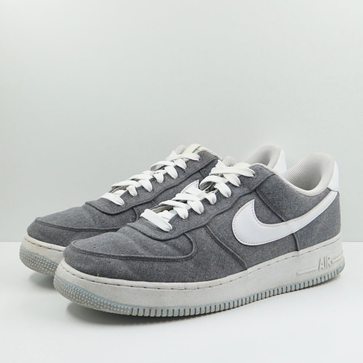 Nike Air Force 1 Low Recycled Canvas