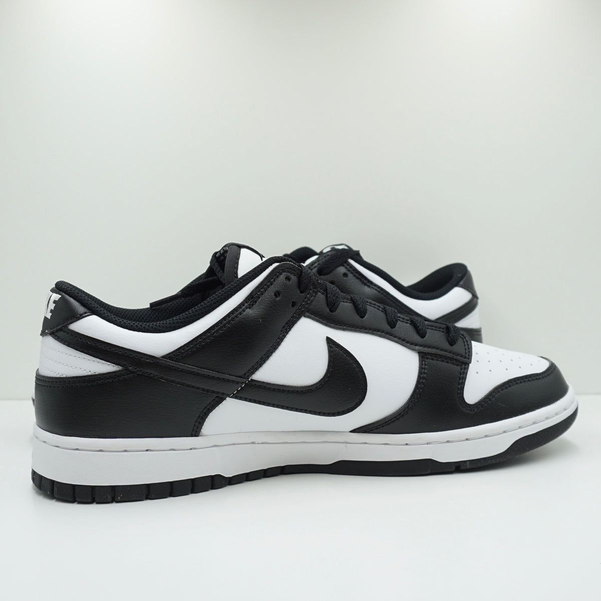 Nike Dunk Low White Black Panda (2025)