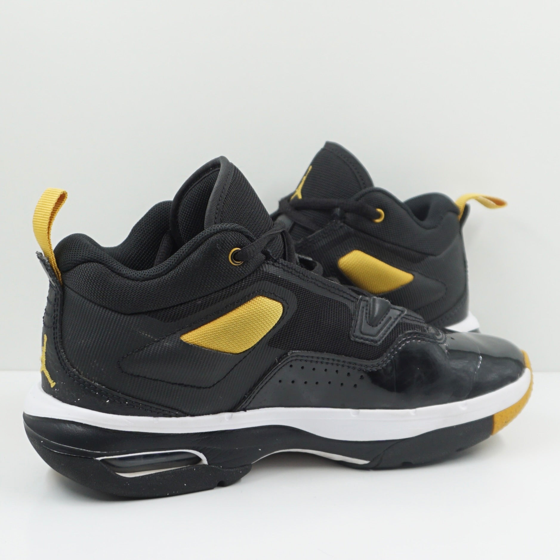 Jordan Stay Loyal 3 Black White Yellow Ochre (GS)