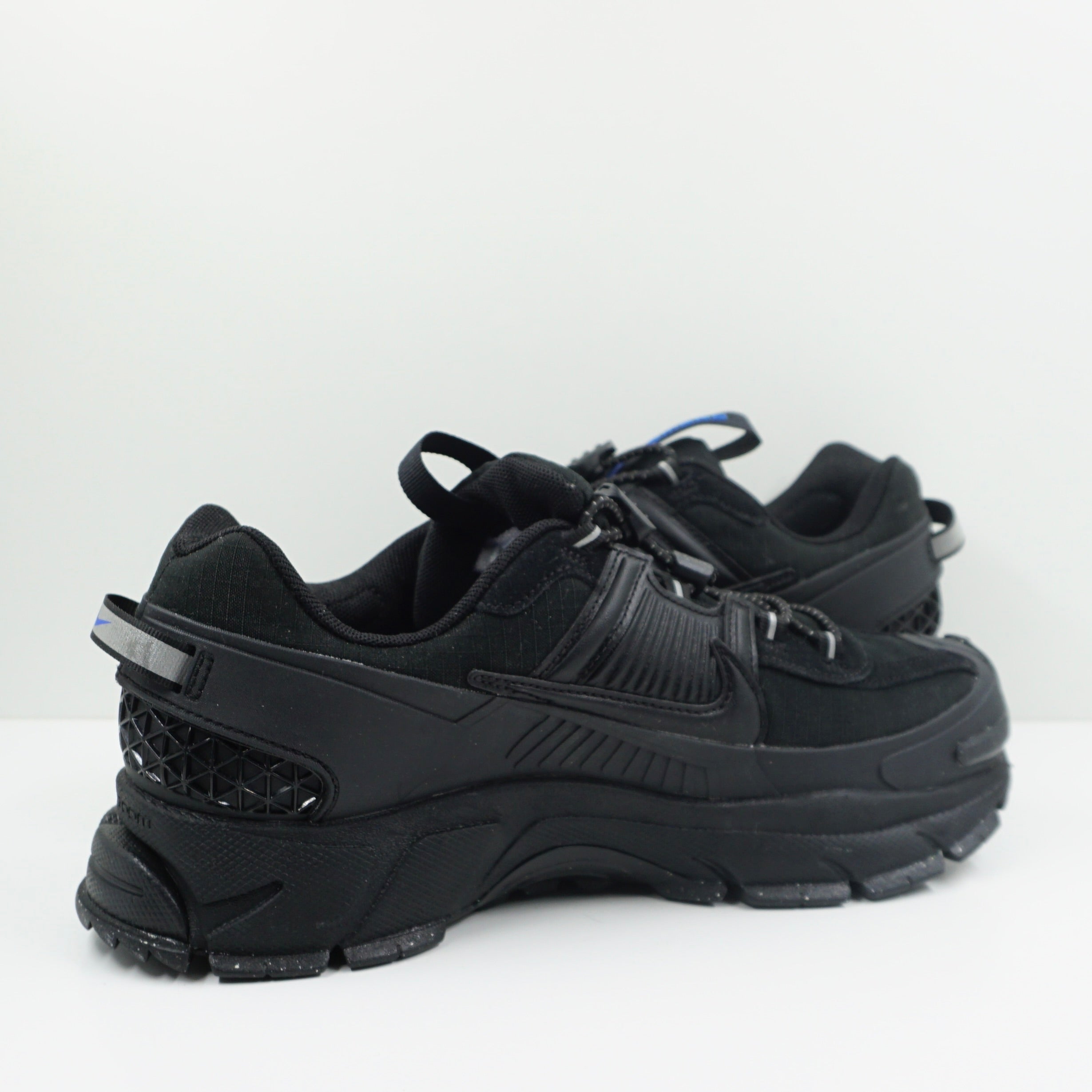 Nike Zoom Vomero Roam Triple Black