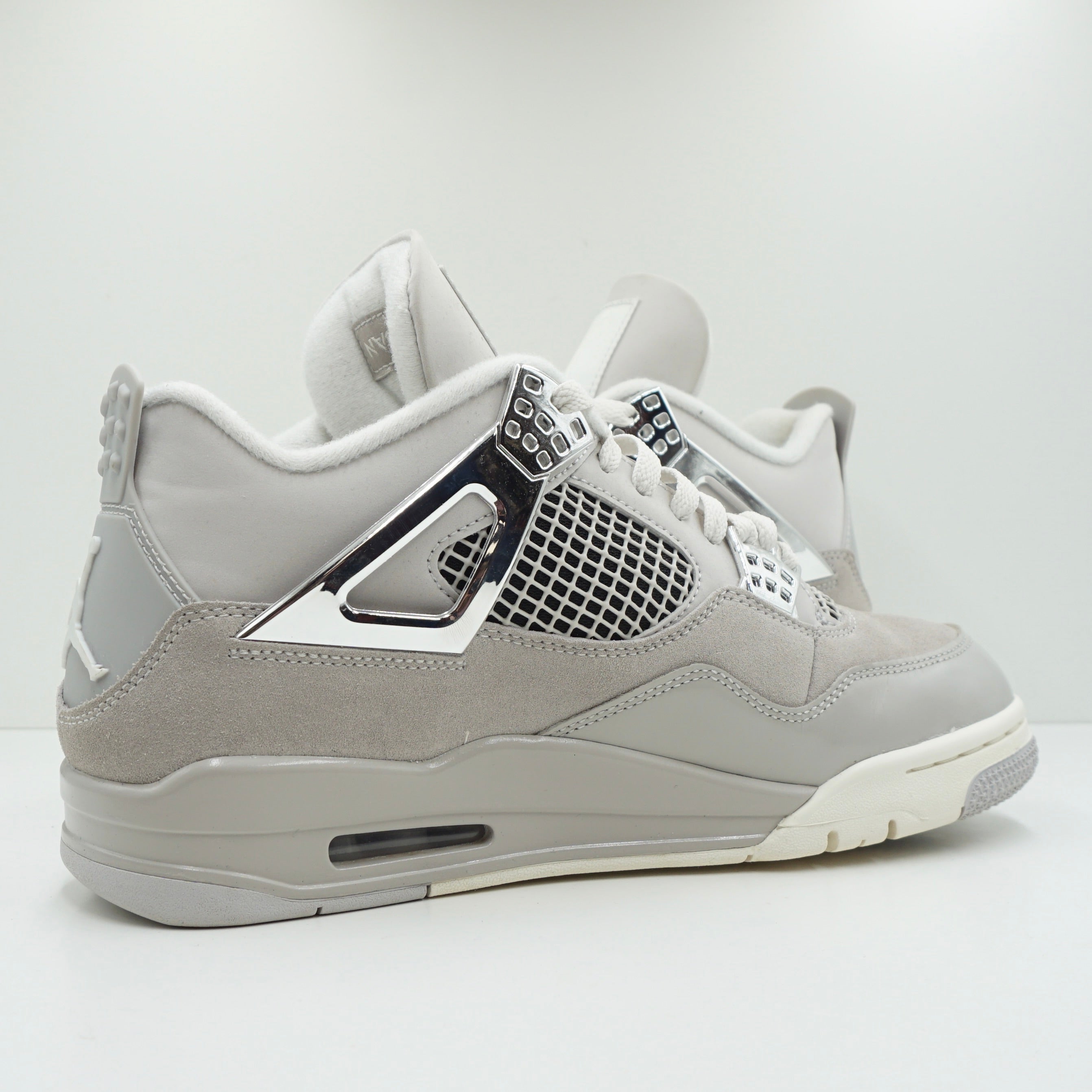 Jordan 4 Frozen Moments (W)