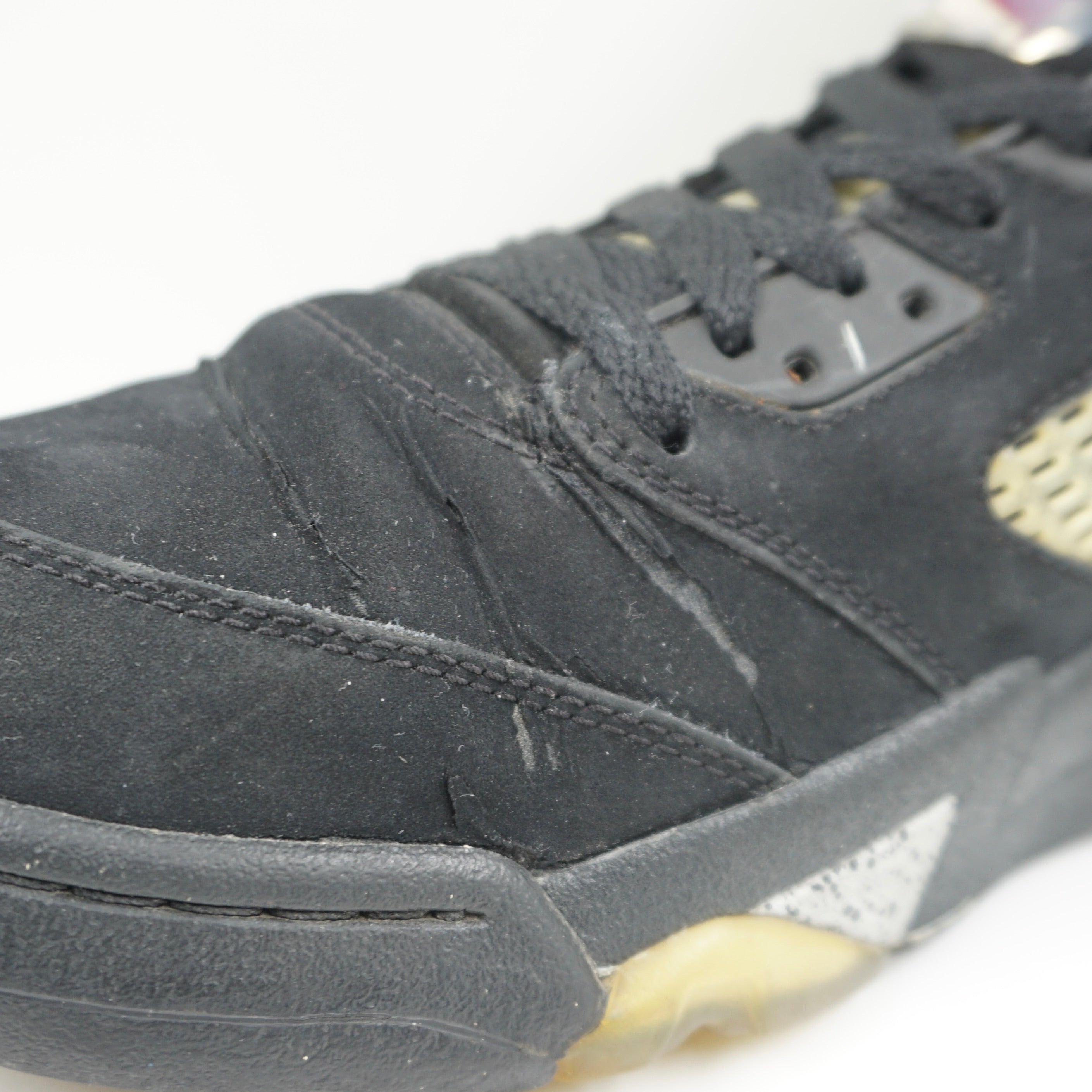 Jordan 5 Retro Black Metallic (2011)