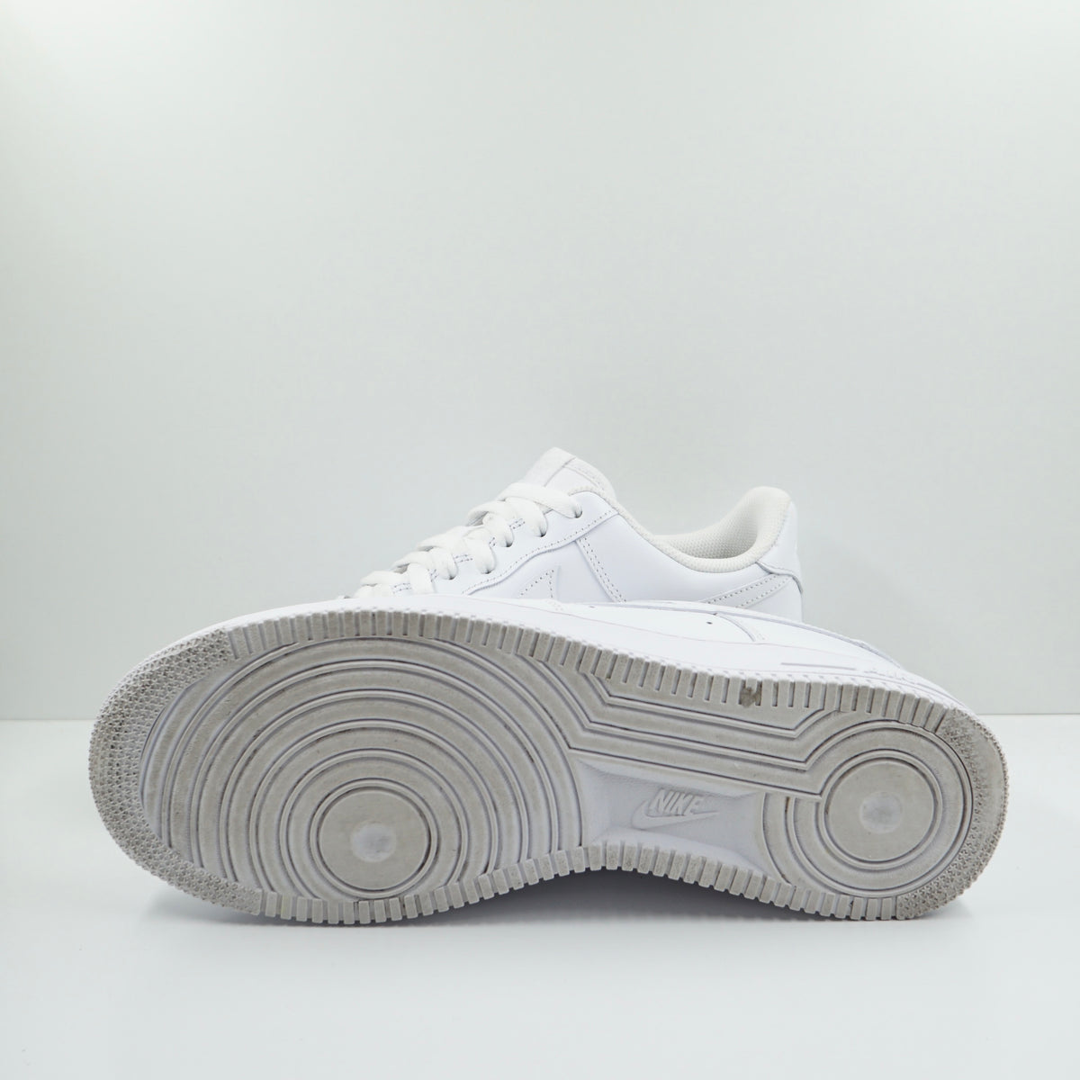 Nike Air Force 1 Low '07 Triple White