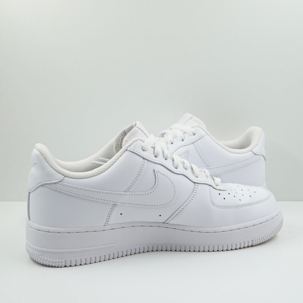 Nike Air Force 1 Low '07 Triple White