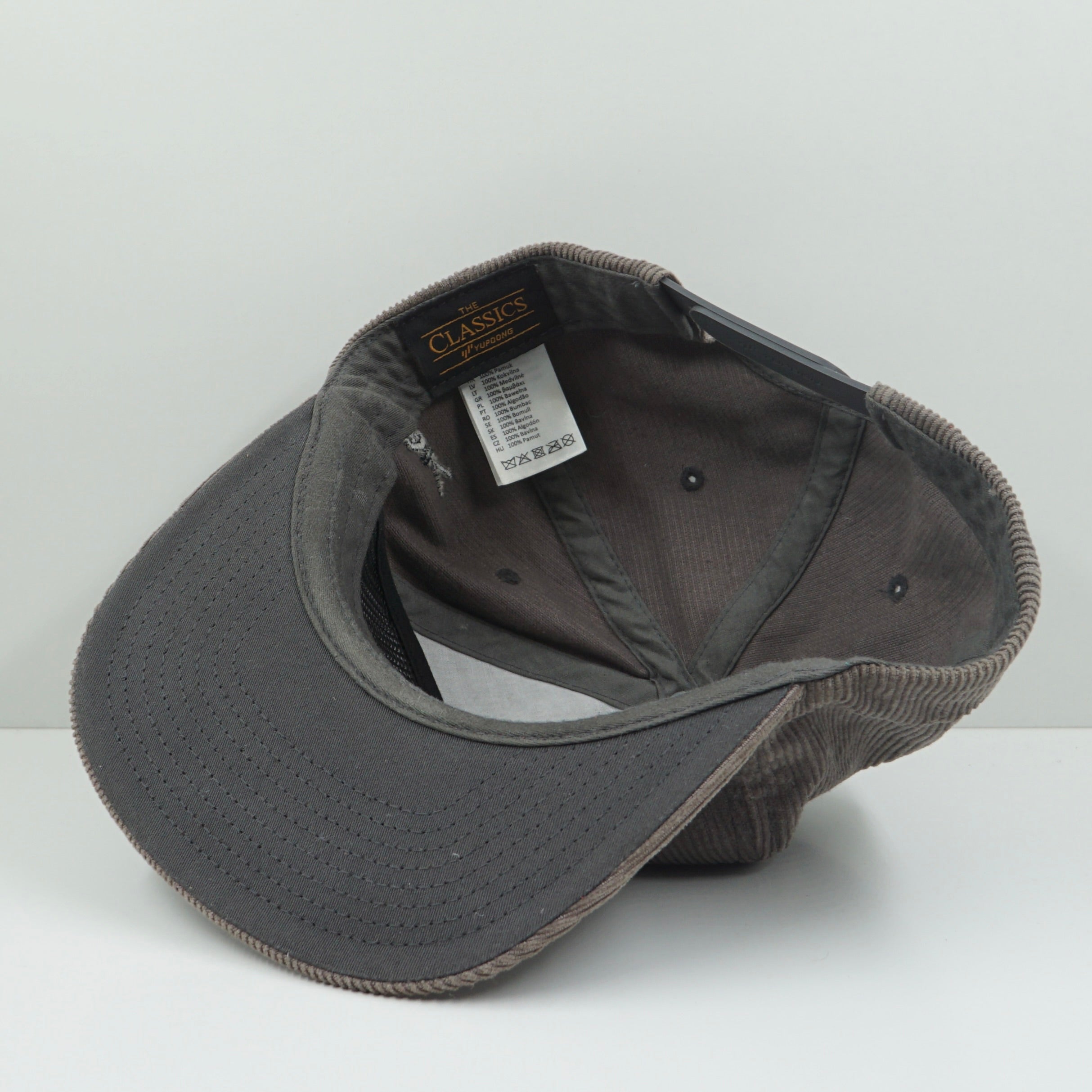 Boutique Sportif Stockholm Corduroy Snapback Cap