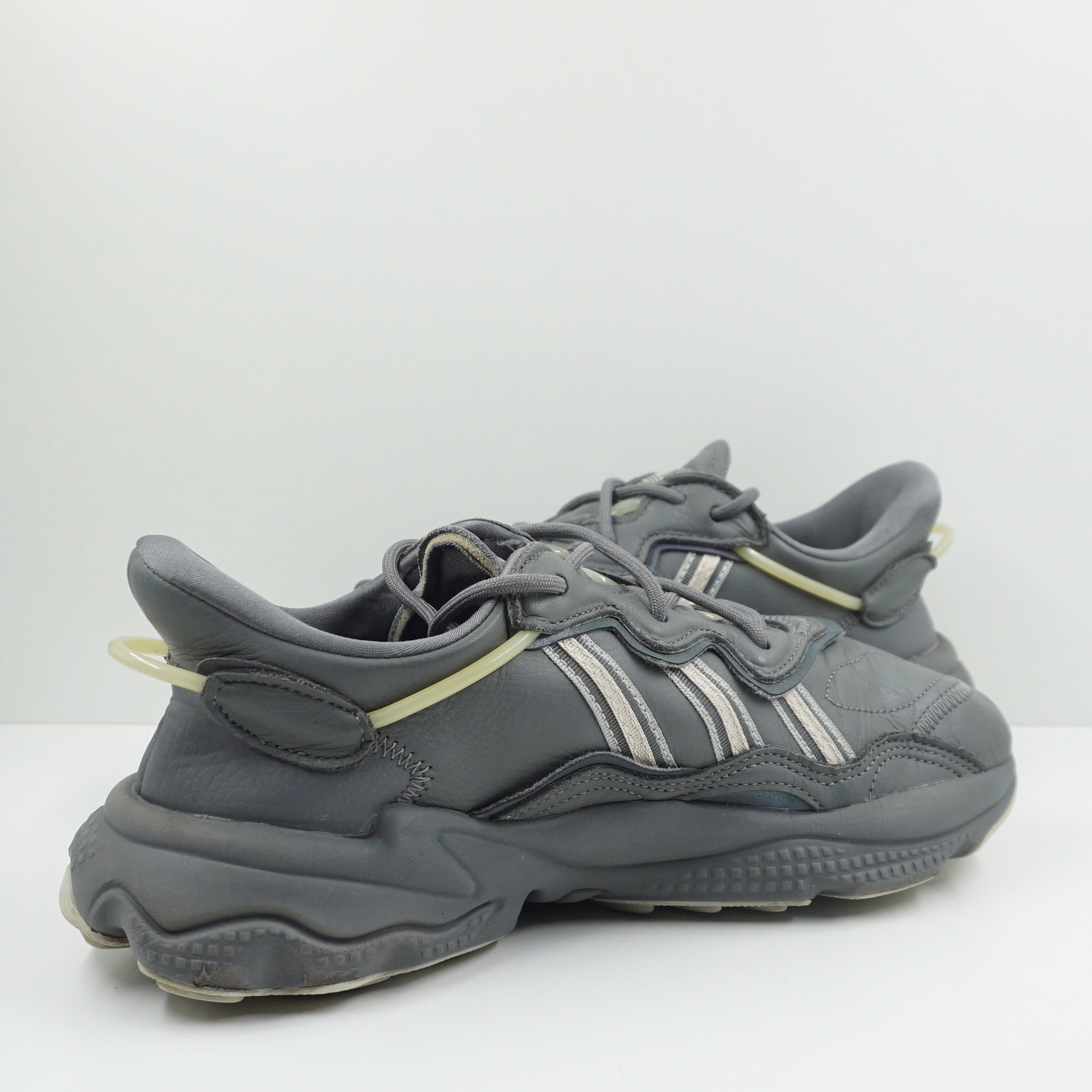 Adidas Ozweego Grey Four (W)