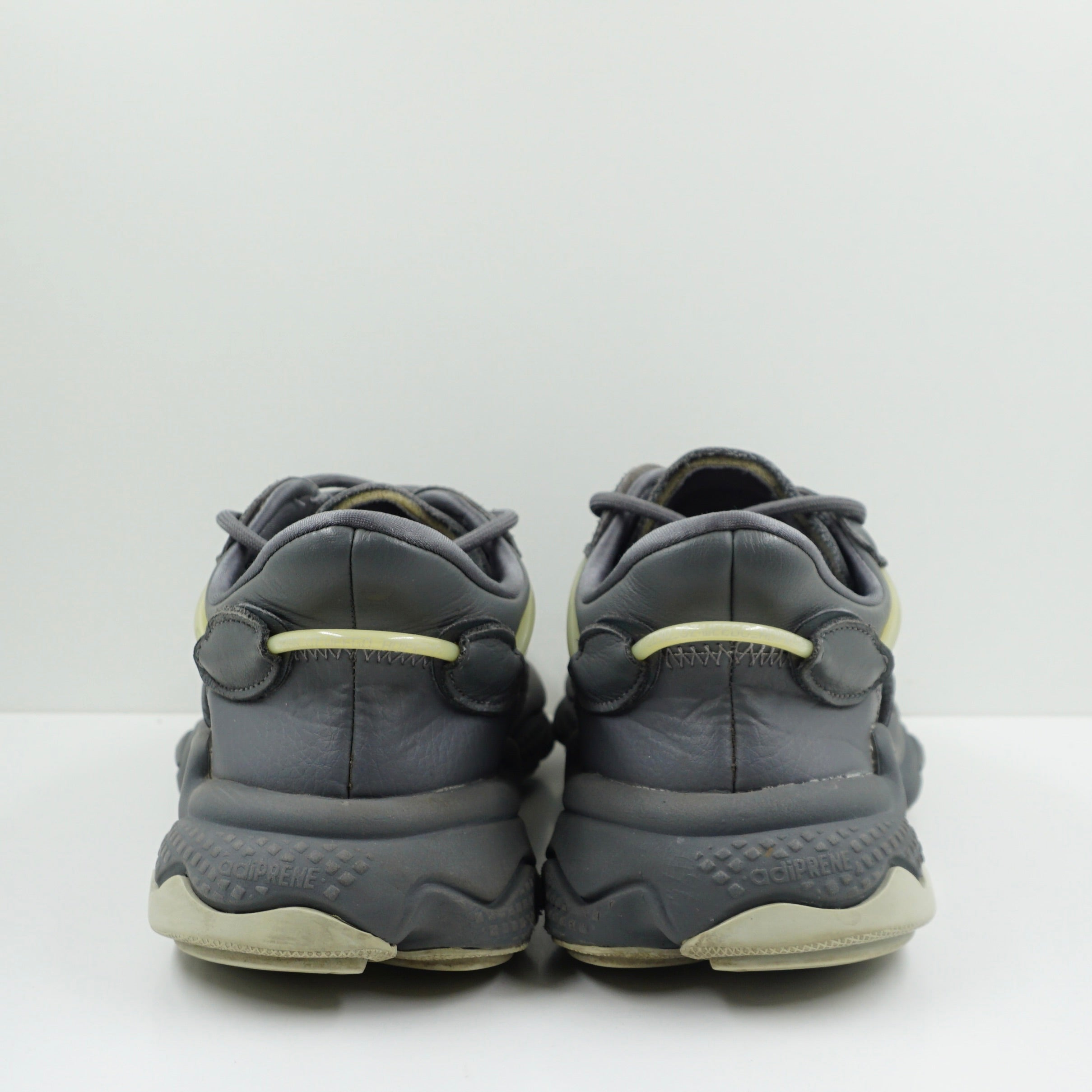 Adidas Ozweego Grey Four (W)