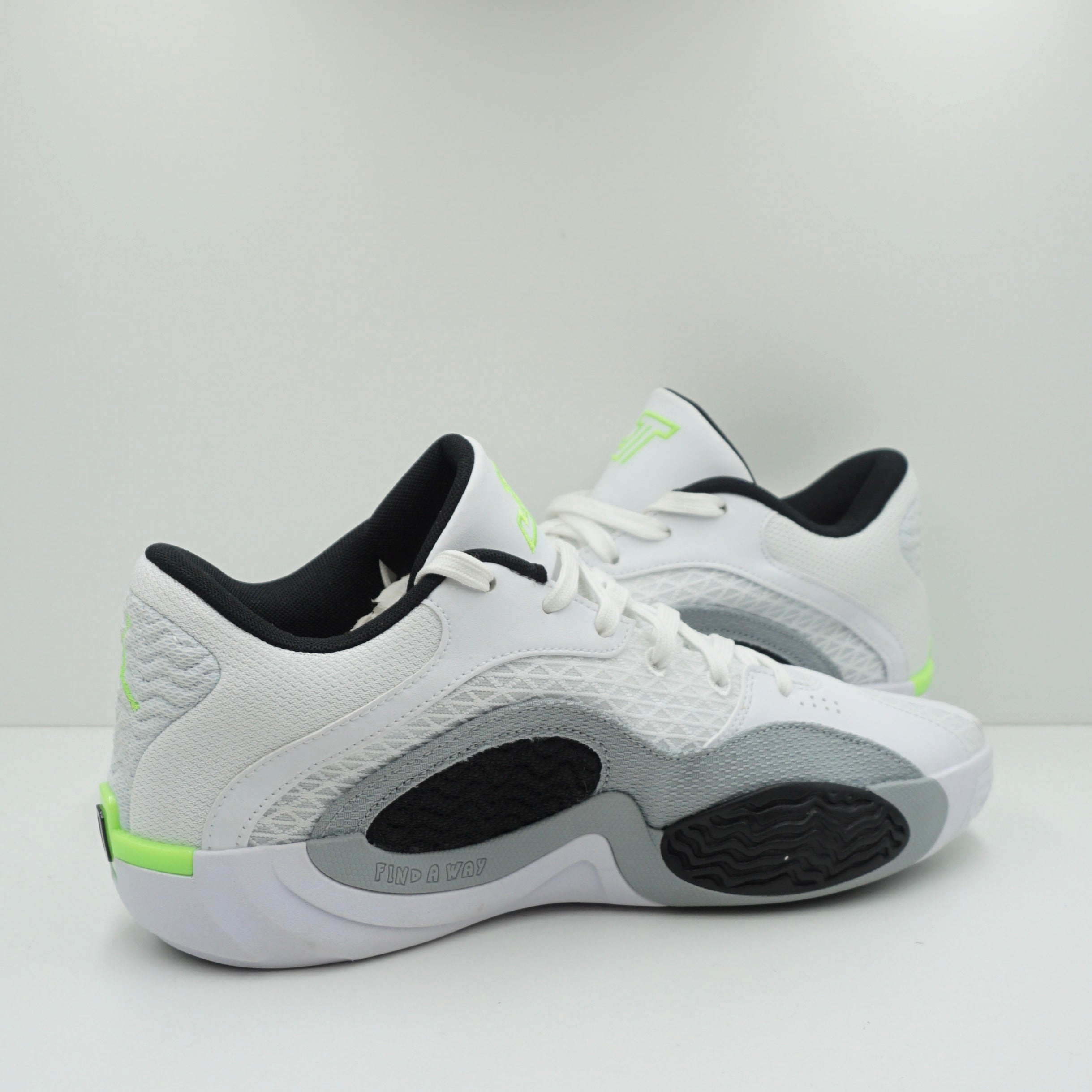 Jordan Tatum 2 Neon